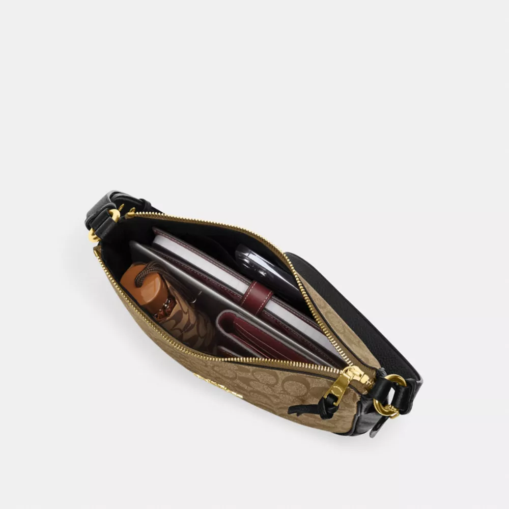 Сумка COACH Ellie File Bag