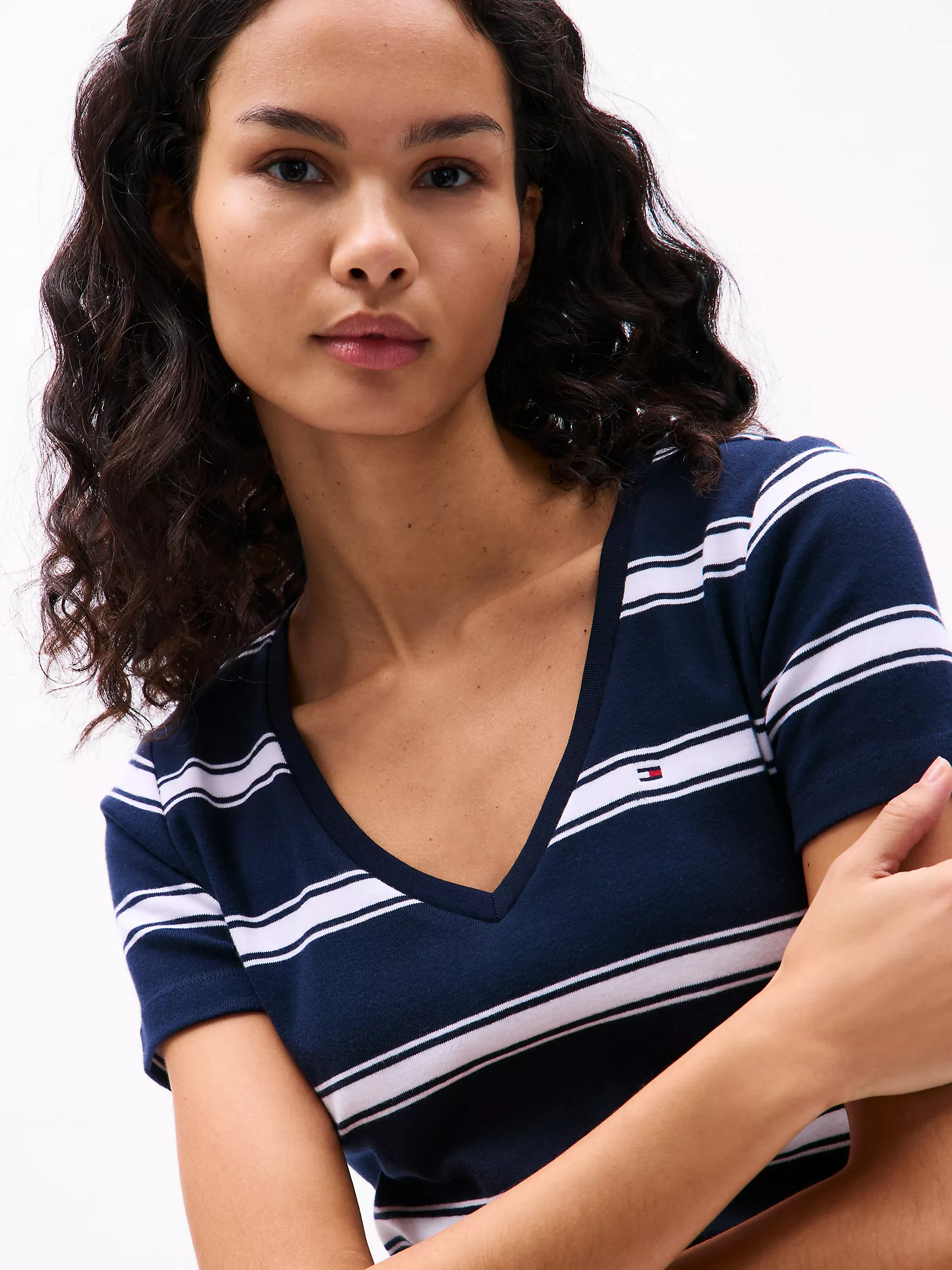 Женская футболка Tommy Hilfiger, Любимая футболка с V-образным вырезом и полосками