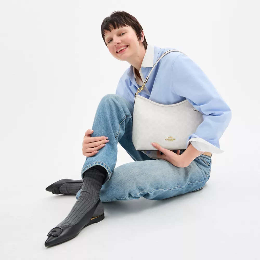 Сумка COACH Laurel Shoulder Bag In Signature Canvas