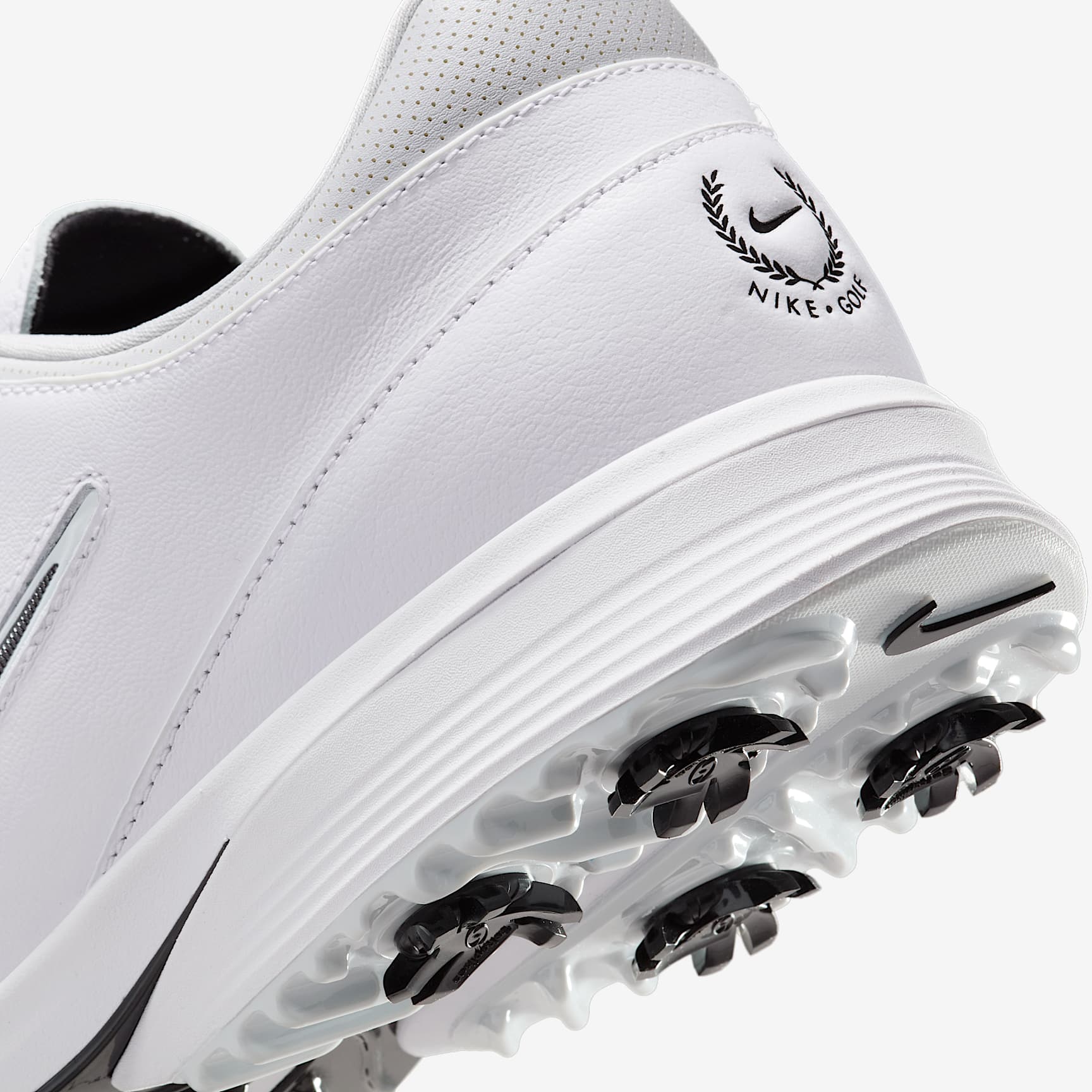 Nike Victory Tour 4 Golf Shoes (Wide)