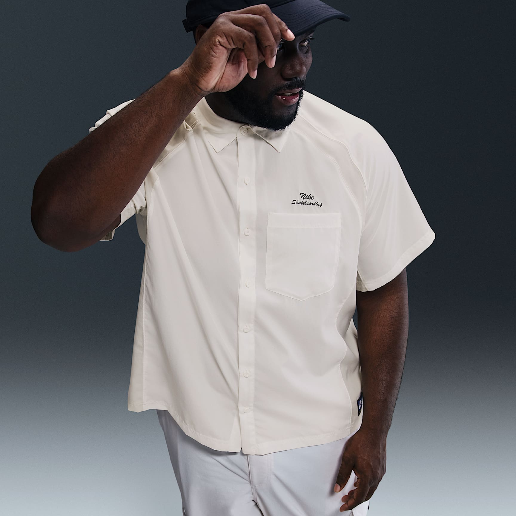 Nike SB Dri-FIT Woven Short-Sleeve Bowler Shirt