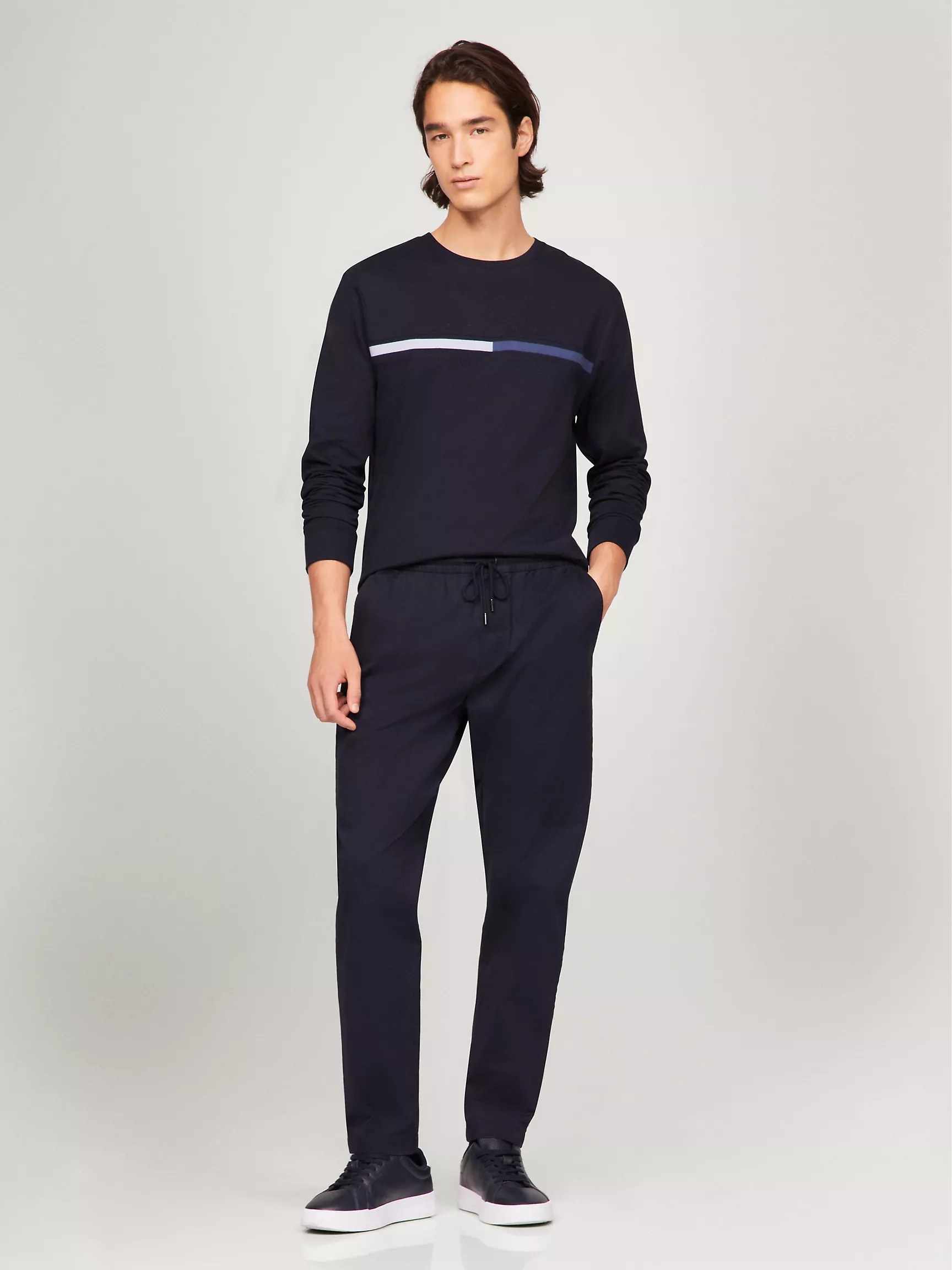 Мужская футболка Tommy Hilfiger, Футболка с длинным рукавом и тональным логотипом флага