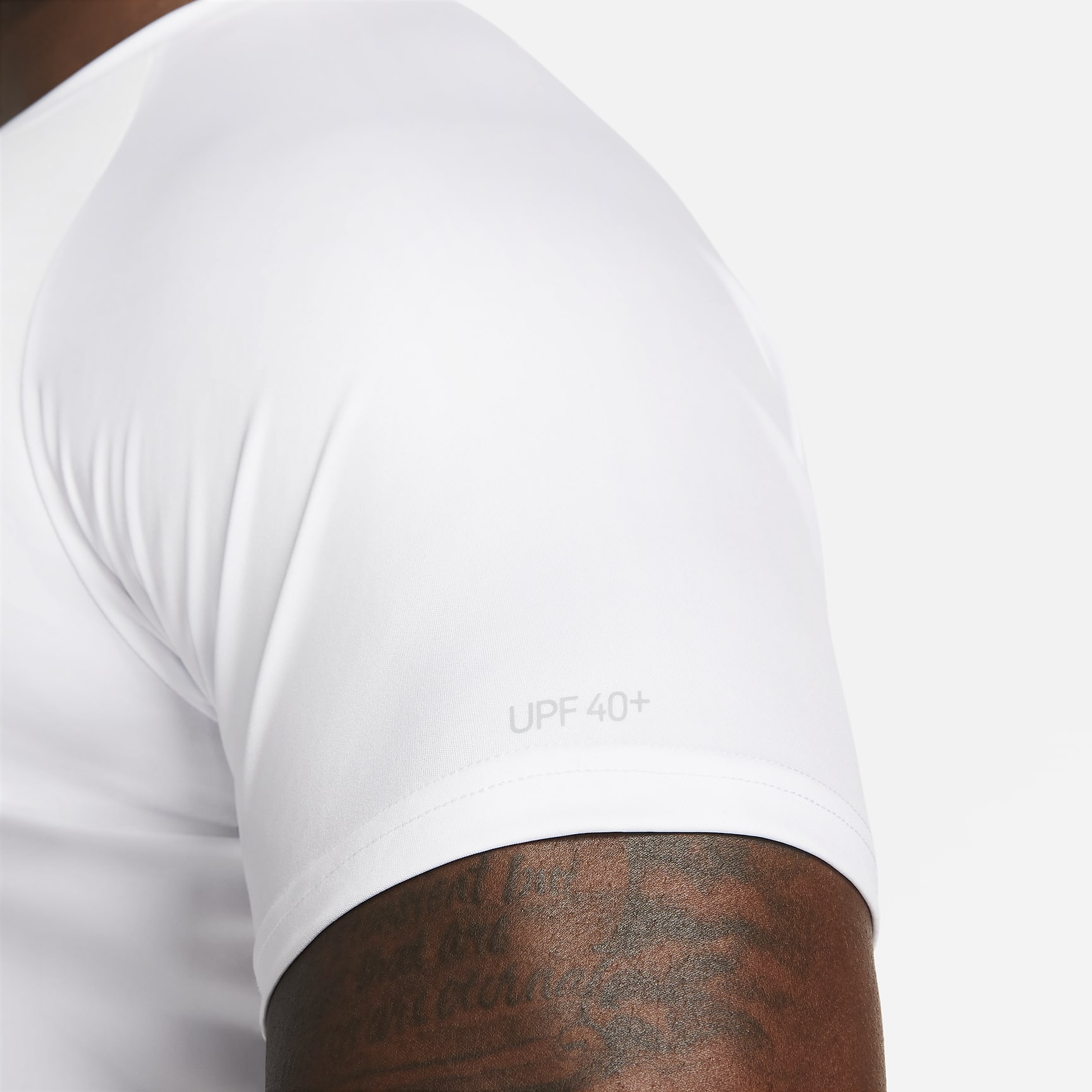 Nike Essential Dri-FIT Men's Short-Sleeve Swim Hydroguard (Extended Size)