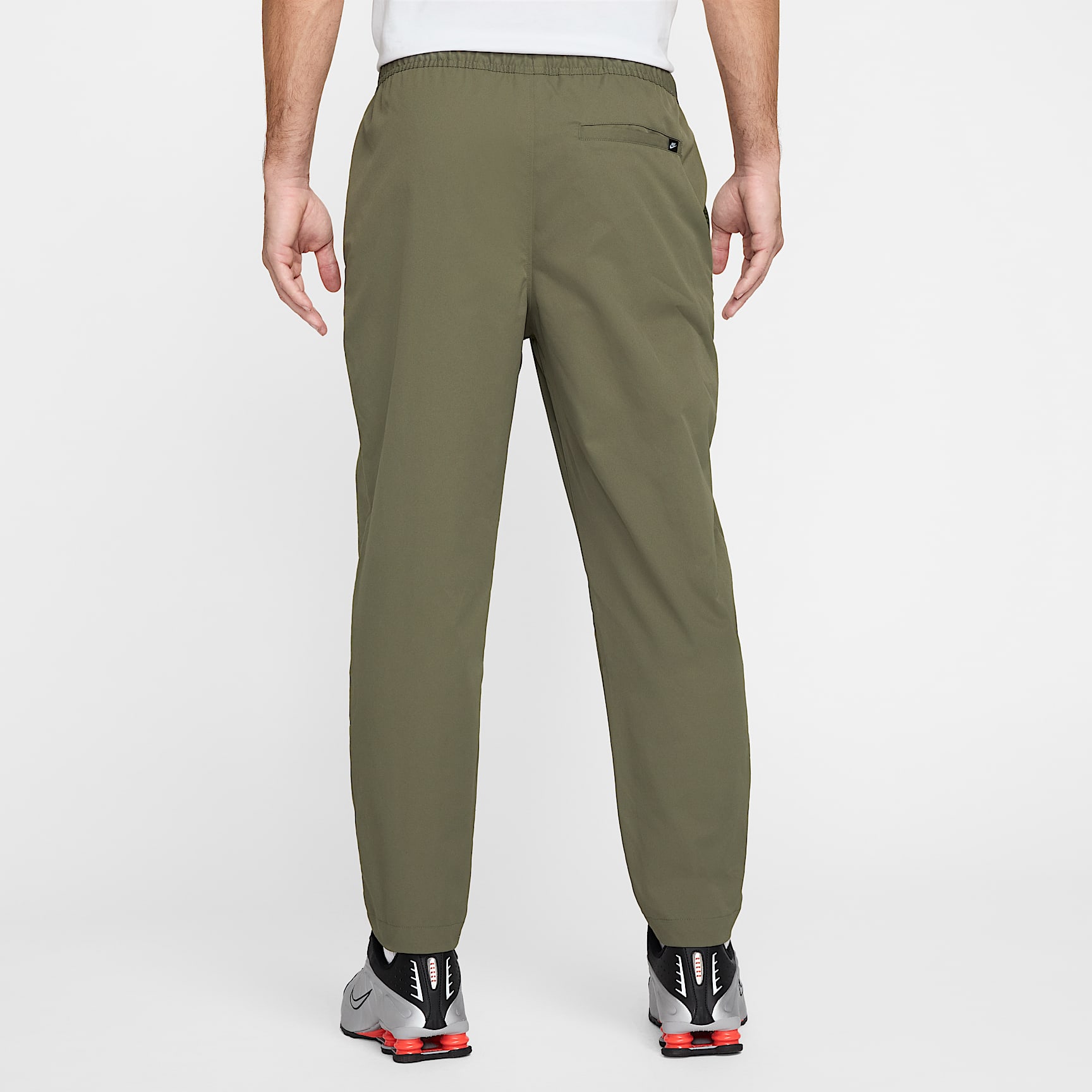 Nike Club Men's Woven Tapered Pants