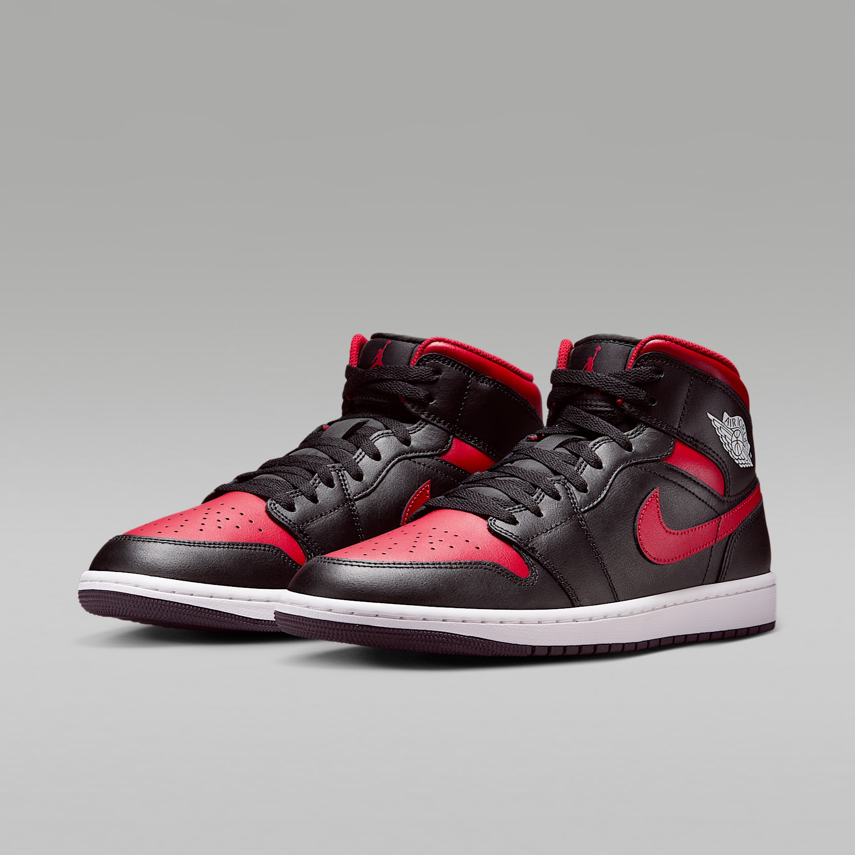 Air Jordan 1 Mid Men's Shoes