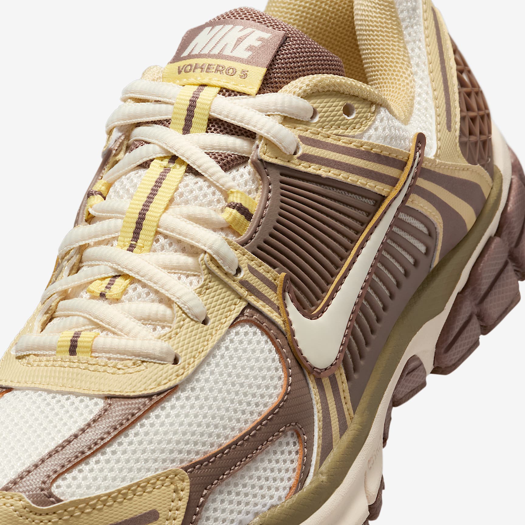 Nike Vomero 5 Big Kids' Shoes