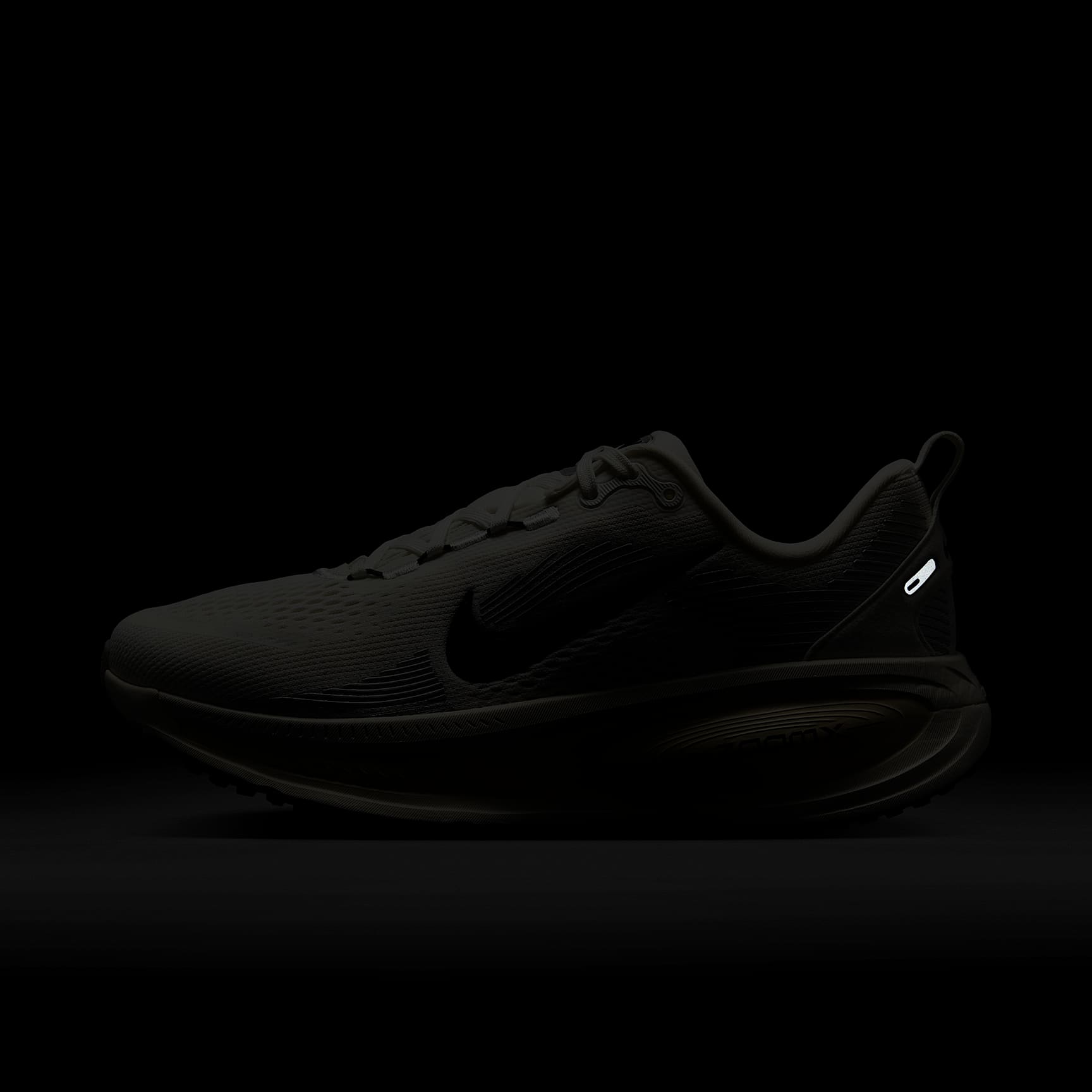 Nike Vomero 18 Women's Road Running Shoes