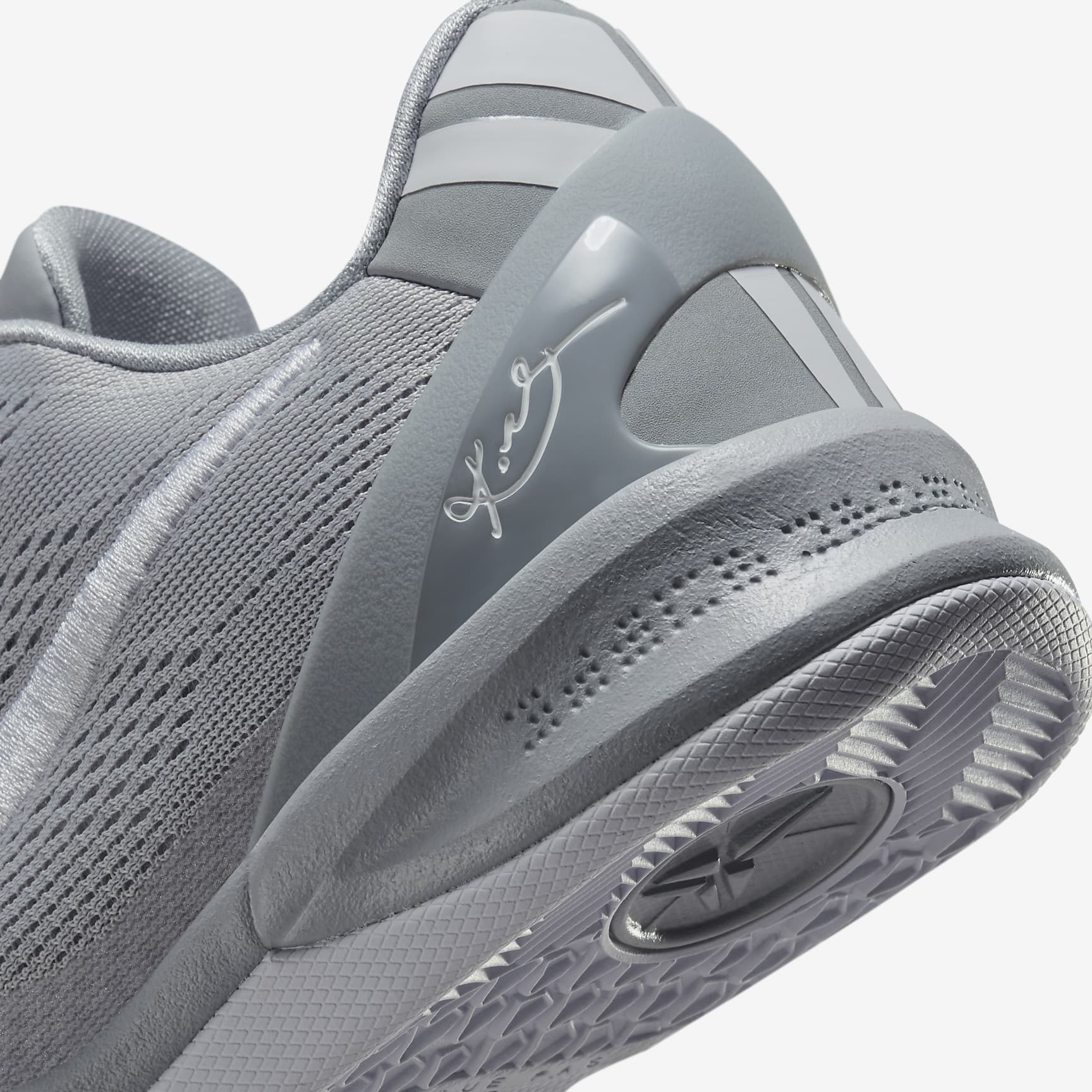 Kobe VIII Big Kids' Basketball Shoes