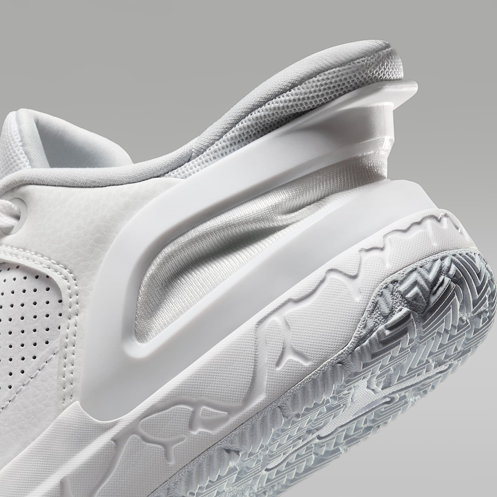 Jordan DAY1 EO Big Kids' Shoes