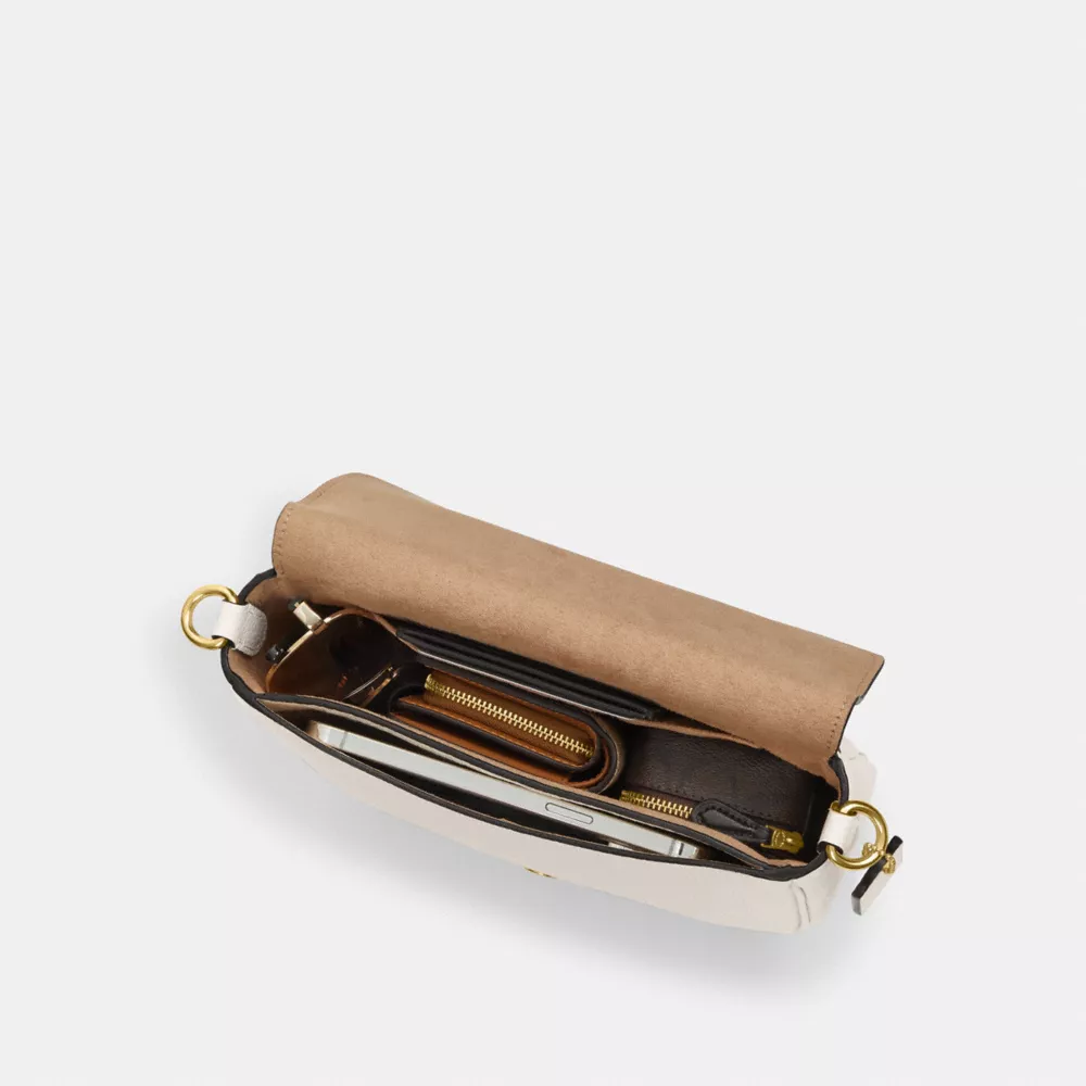 Сумка COACH Amelia Saddle Bag