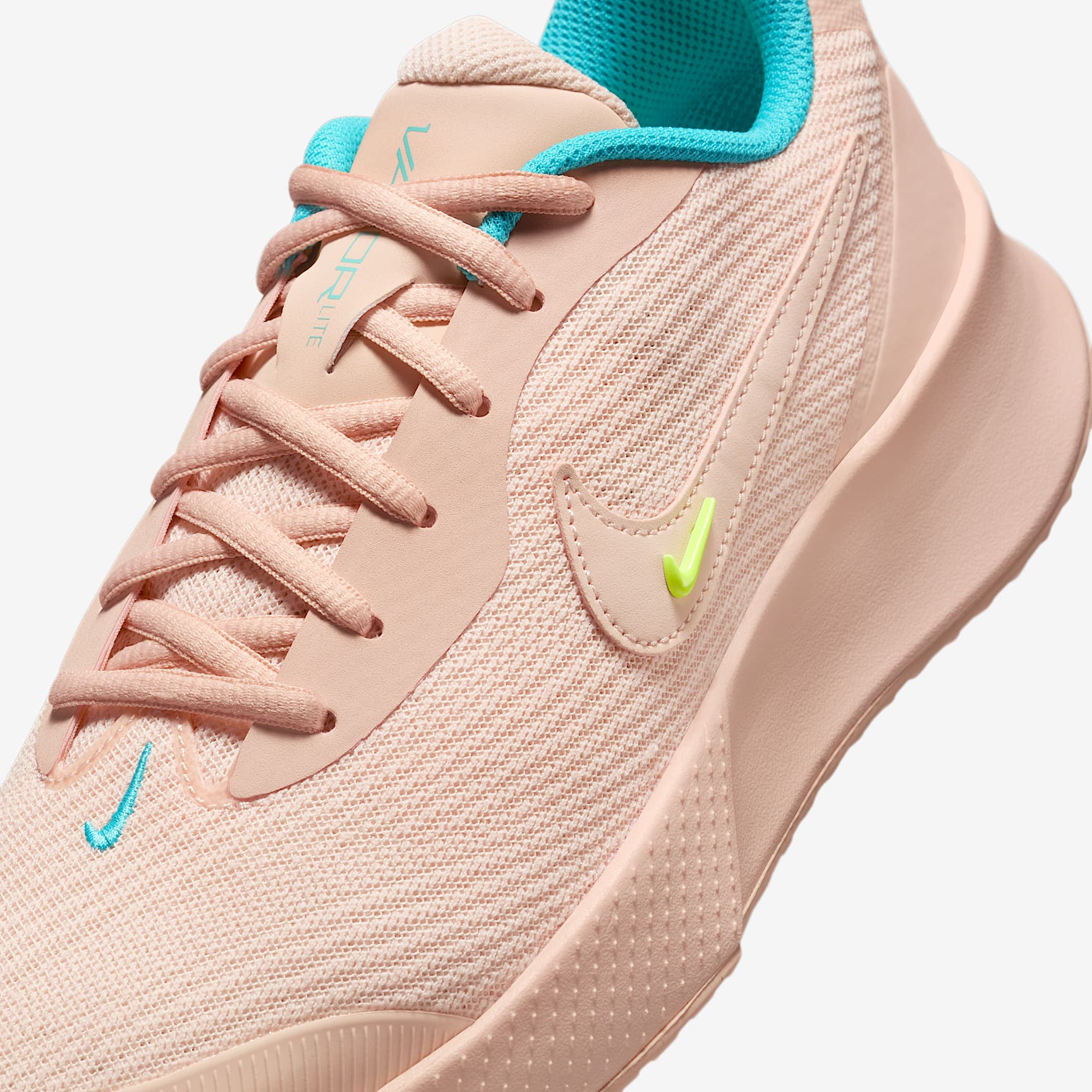 Nike Vapor Lite 3 Women's Hard Court Tennis Shoes
