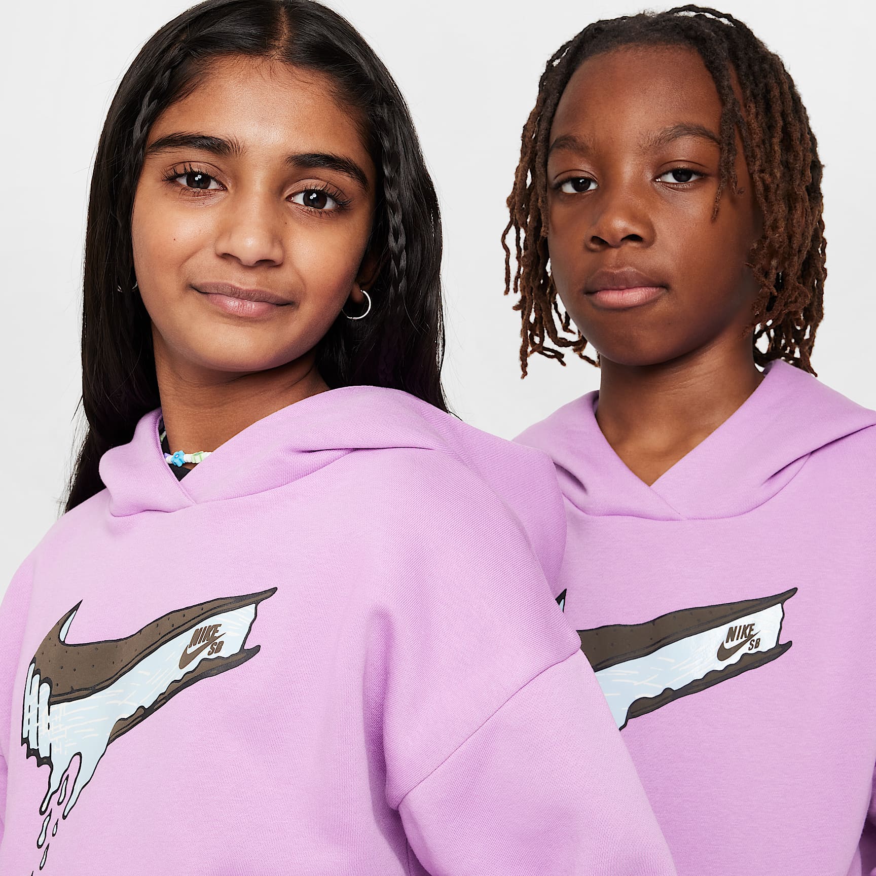 Nike SB EasyOn Big Kids' Oversized Pullover Skate Hoodie
