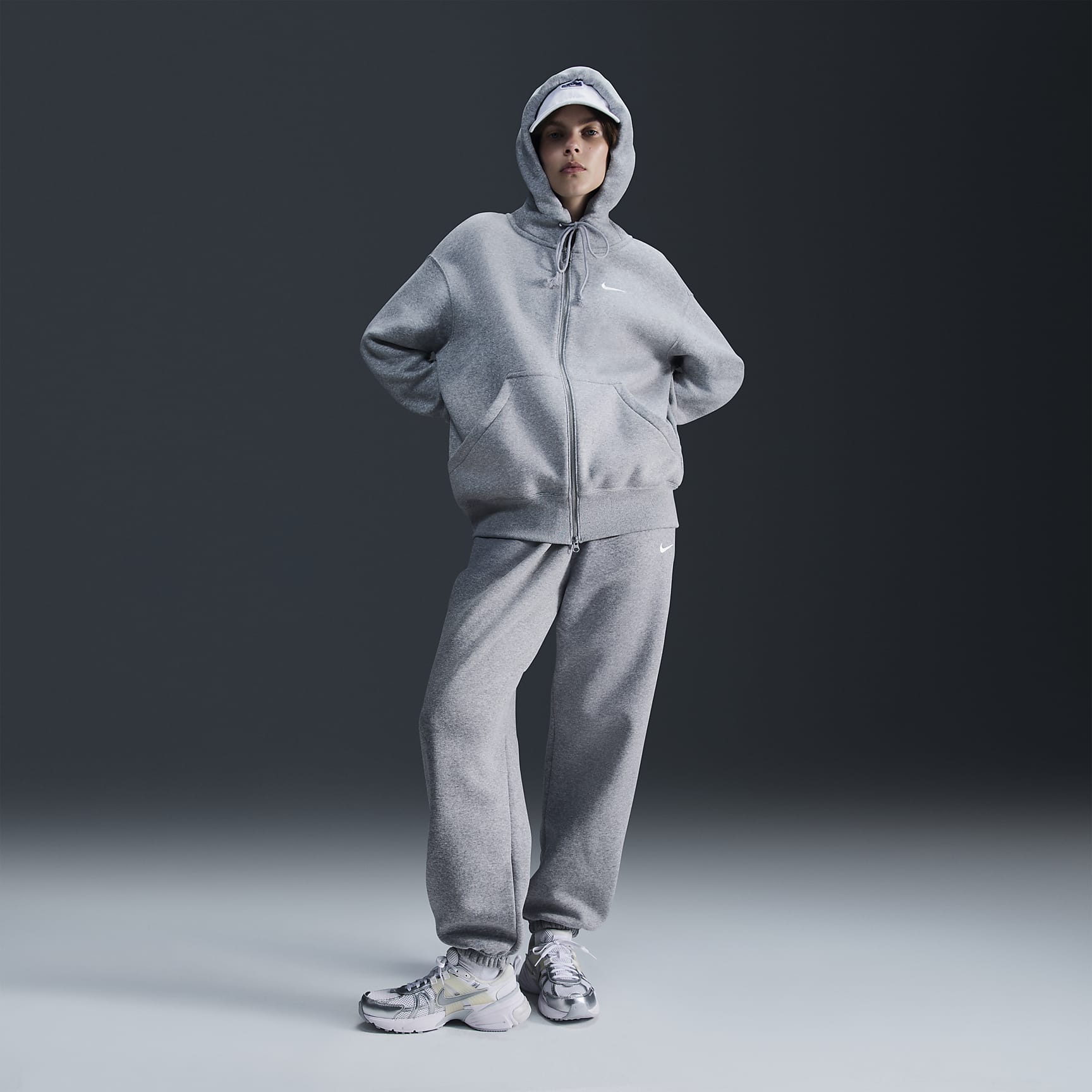 Nike Sportswear Phoenix Fleece Women's Oversized Full-Zip Hoodie