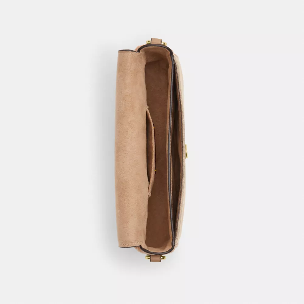 Сумка COACH Hailey Flap Bag With Signature Canvas