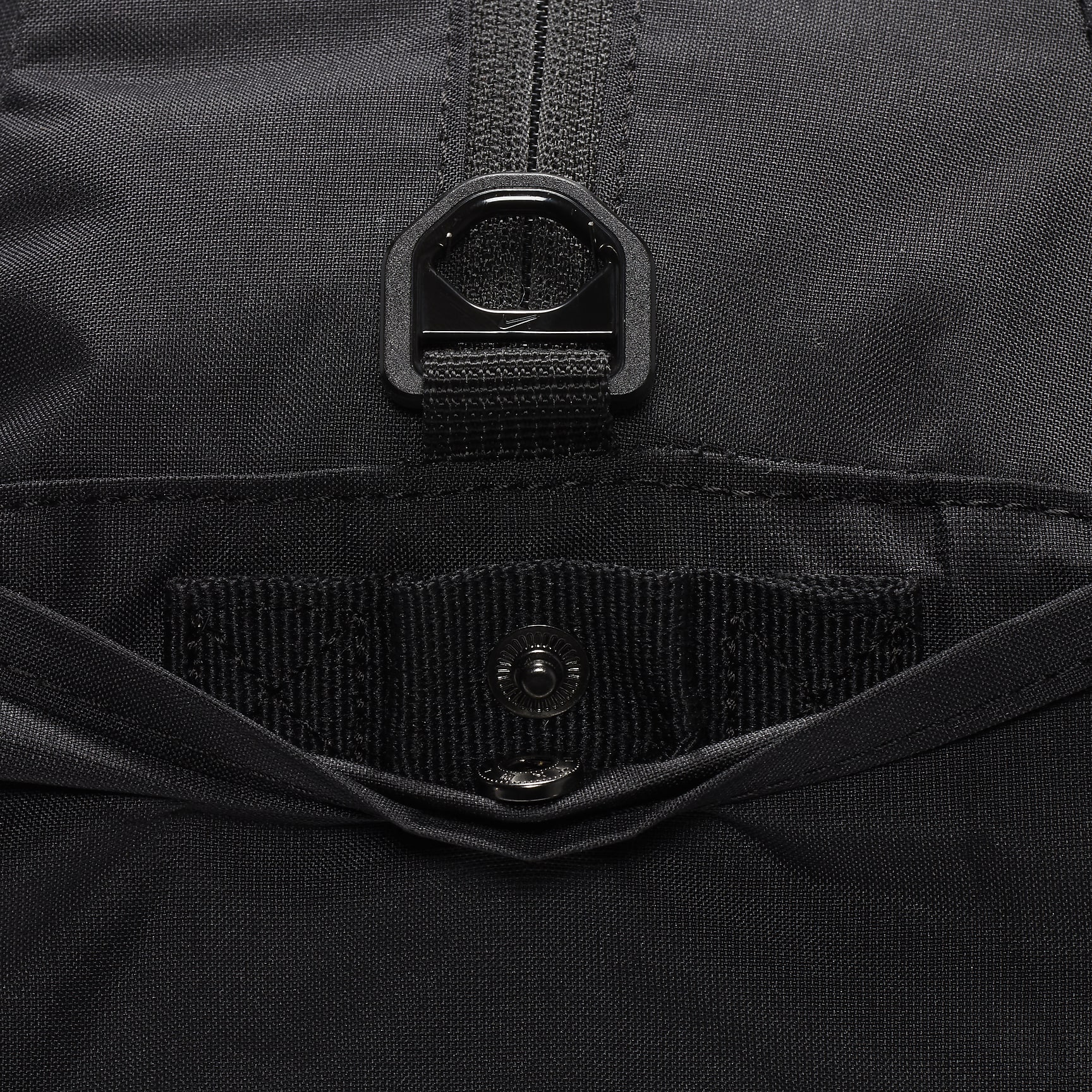 Nike Gym Club Duffel Bag (24L)