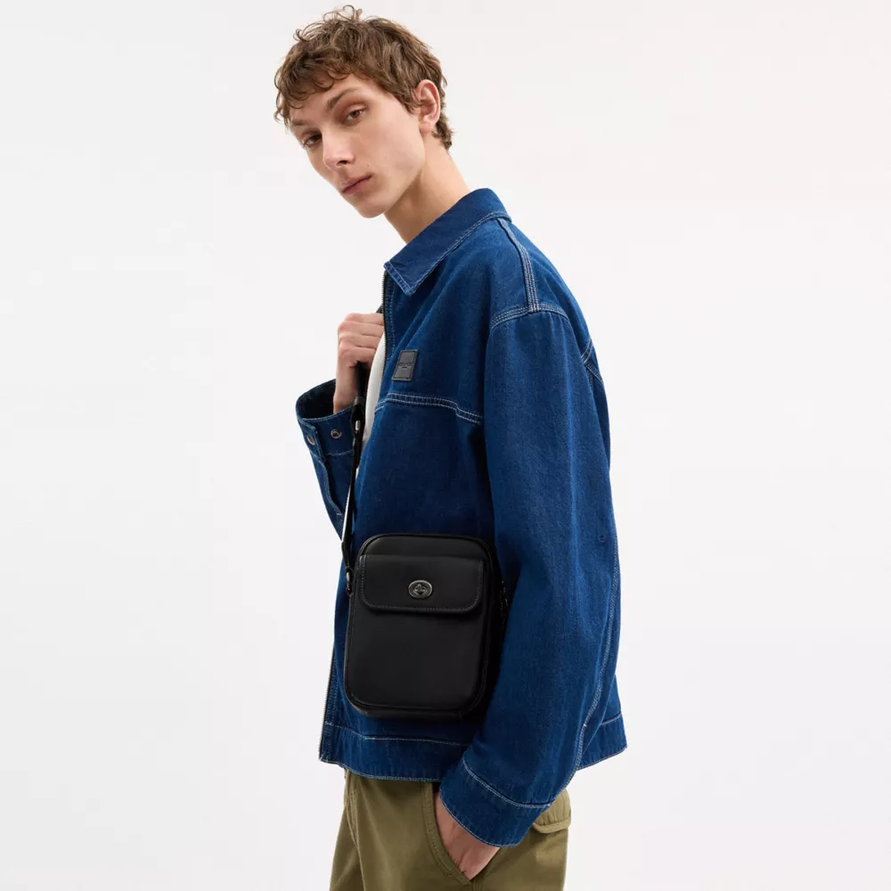 Сумка COACH Turnlock Crossbody Bag