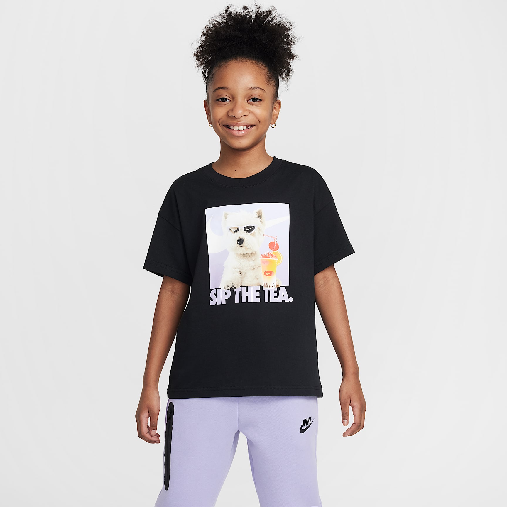 Nike Sportswear Big Kids' (Girls') T-Shirt