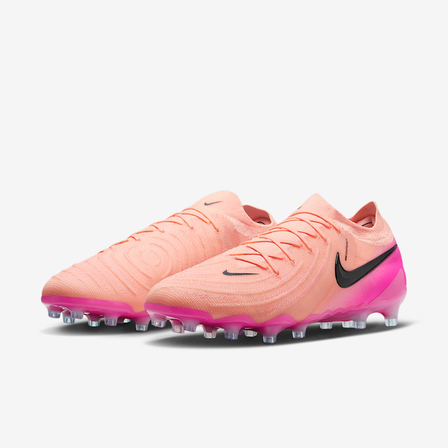 Nike Phantom GX 2 Elite AG Low-Top Soccer Cleats