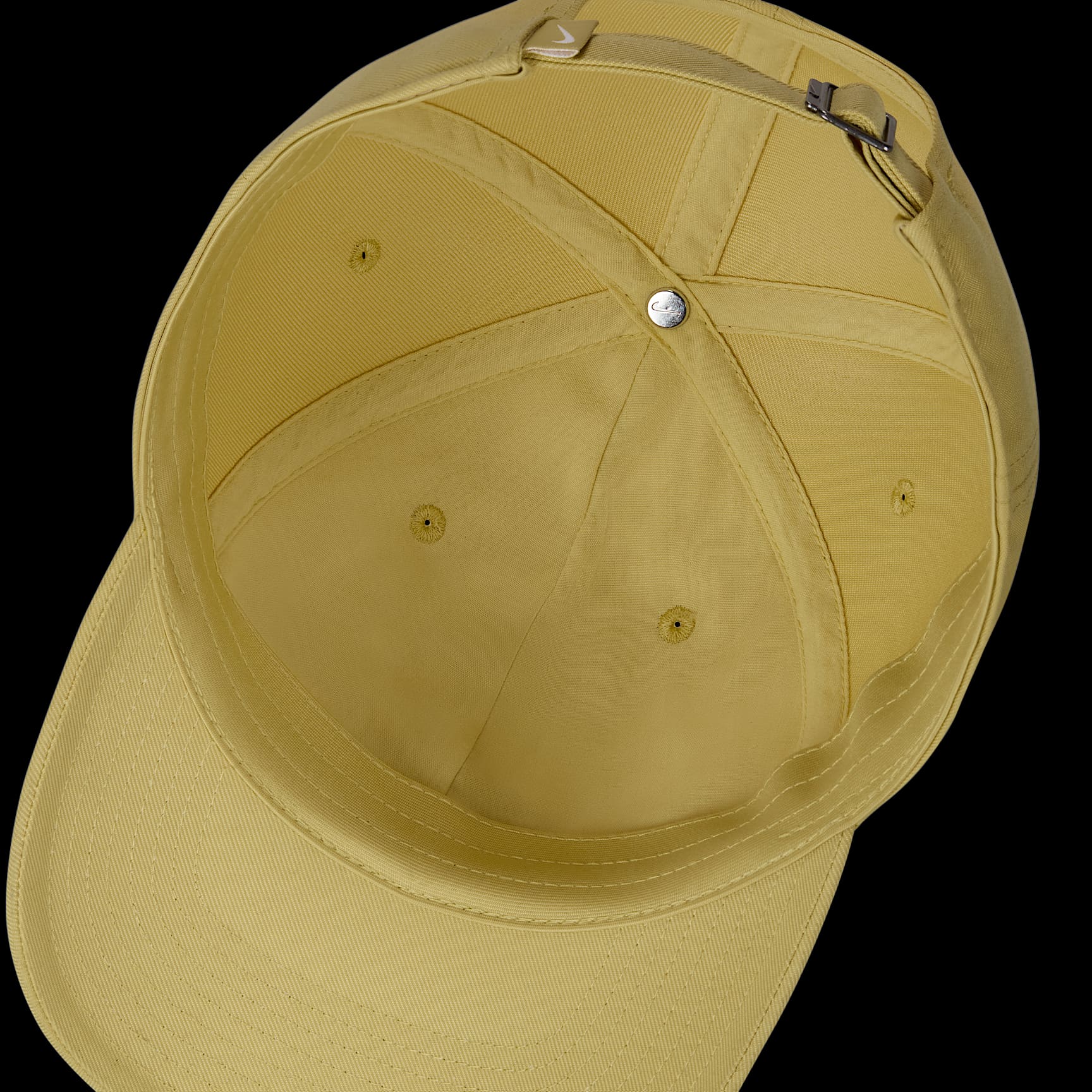 Nike Club Unstructured Swoosh Cap