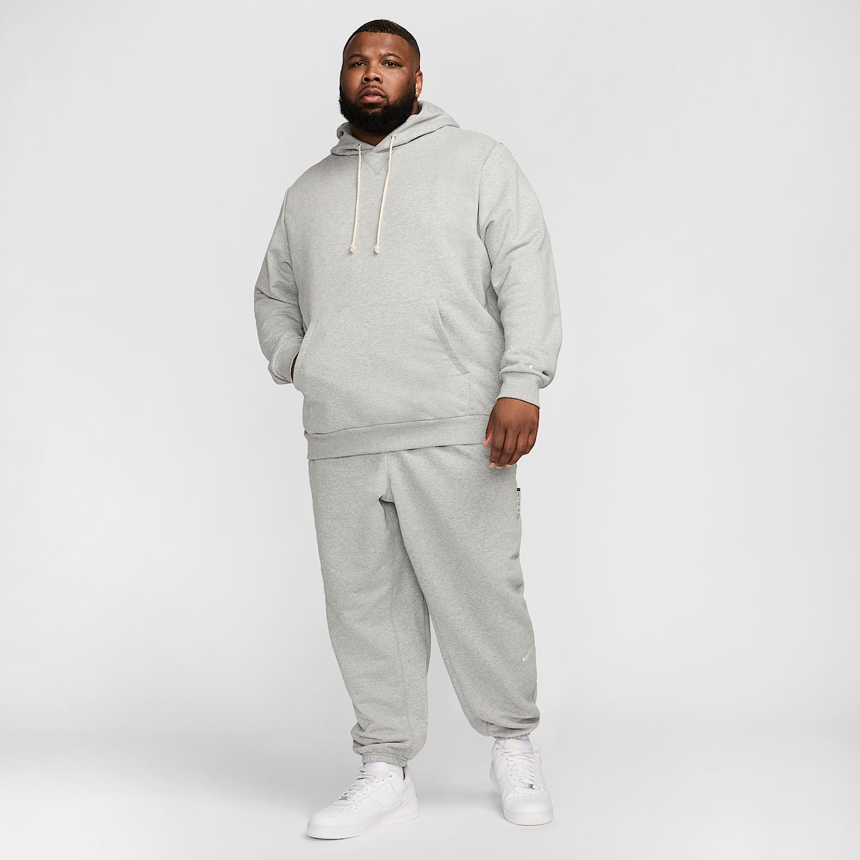 Nike Standard Issue Men's Dri-FIT Pullover Basketball Hoodie