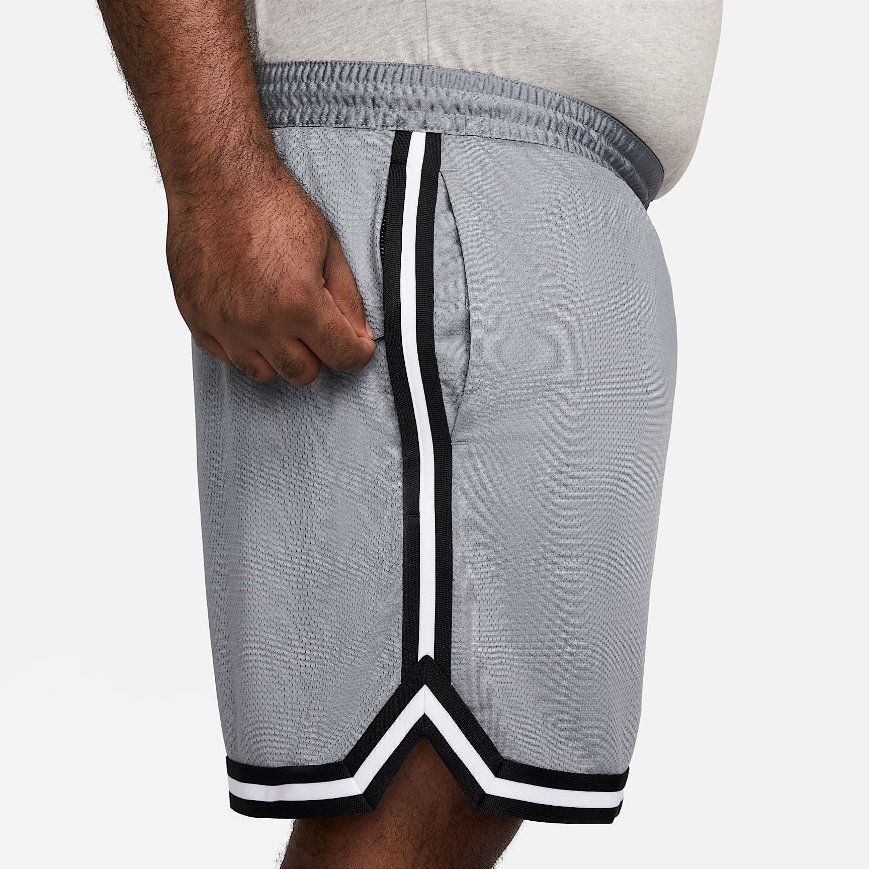 Nike DNA Men's Dri-FIT 6" Basketball Shorts