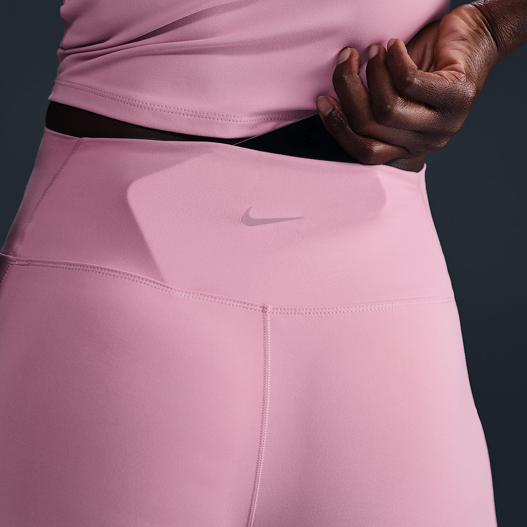 Nike One Women's High-Waisted 8" Biker Shorts with Pockets