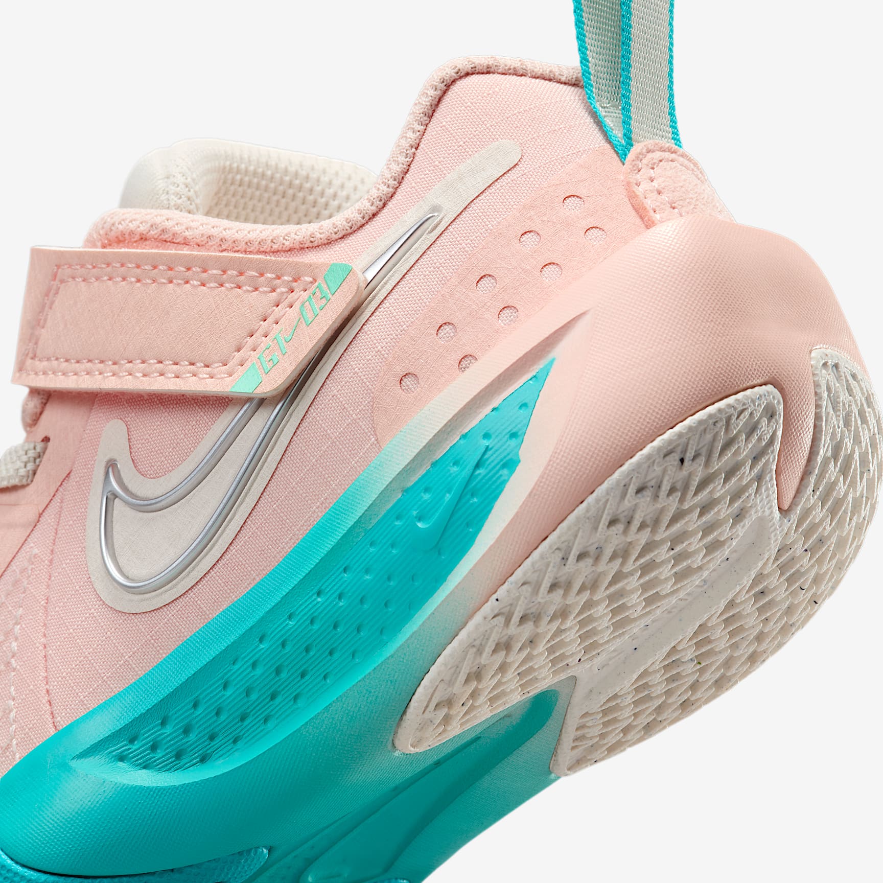 Nike G.T. Cut 3 Little Kids' Basketball Shoes