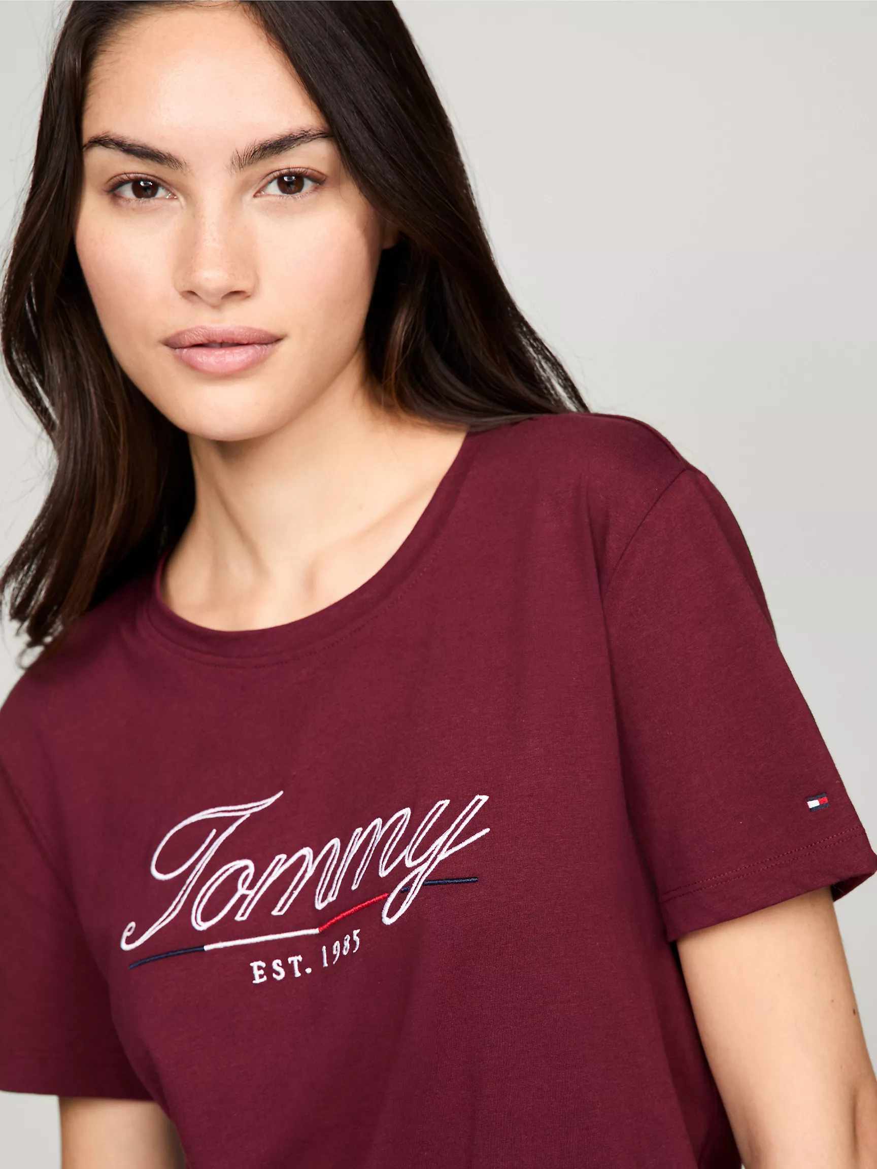 Женская футболка Tommy Hilfiger, Футболка с логотипом Tommy в виде рукописного текста