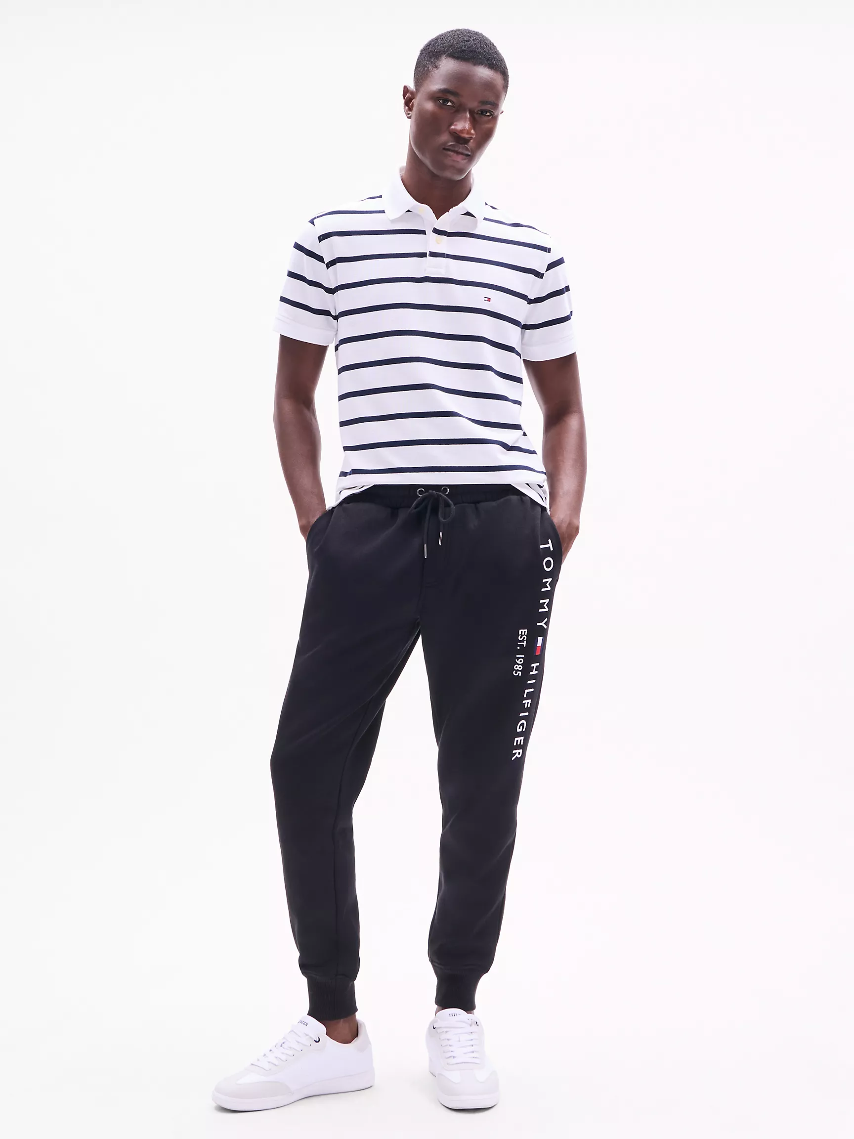 Мужское поло Tommy Hilfiger, Полосатое влагоотводящее поло стандартного кроя