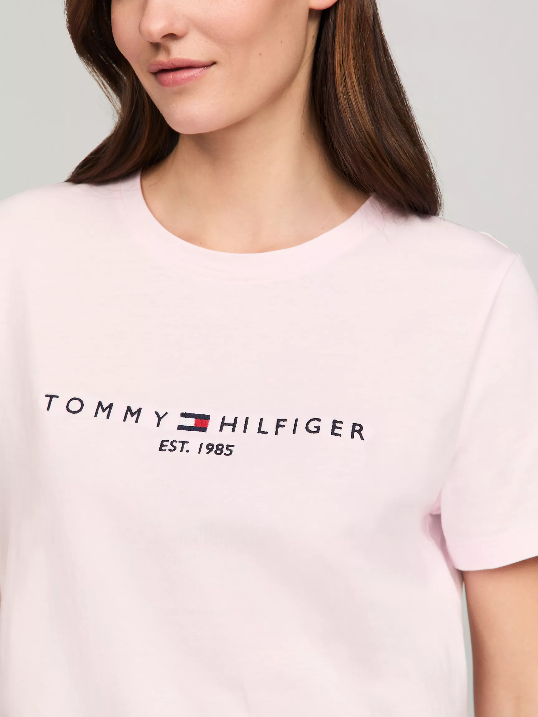 Женская футболка Tommy Hilfiger, Футболка с вышитым логотипом Tommy