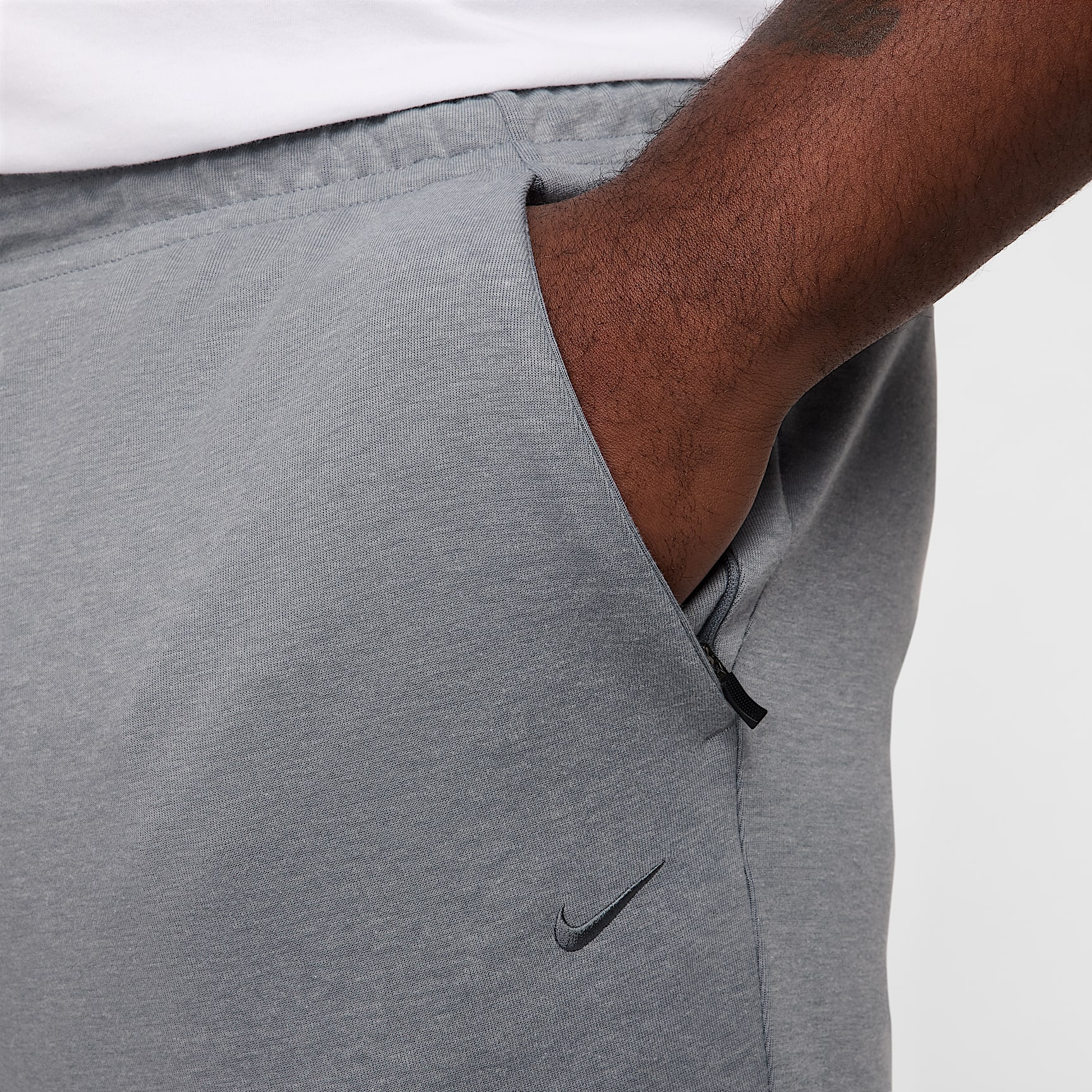 Nike Primary Fleece Men's Dri-FIT UV Tapered Performance Pants