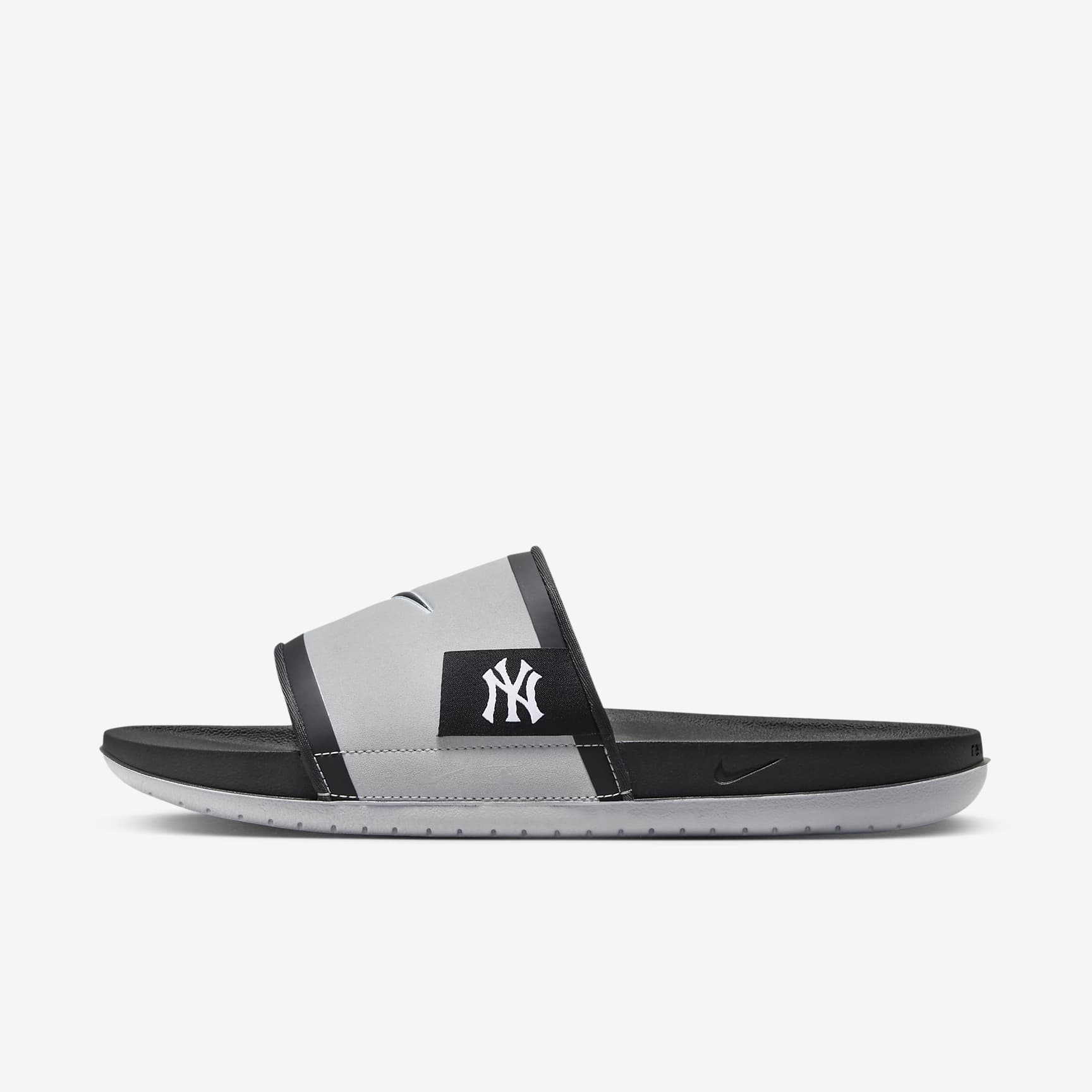 Nike Offcourt (New York Yankees) Offcourt Slides
