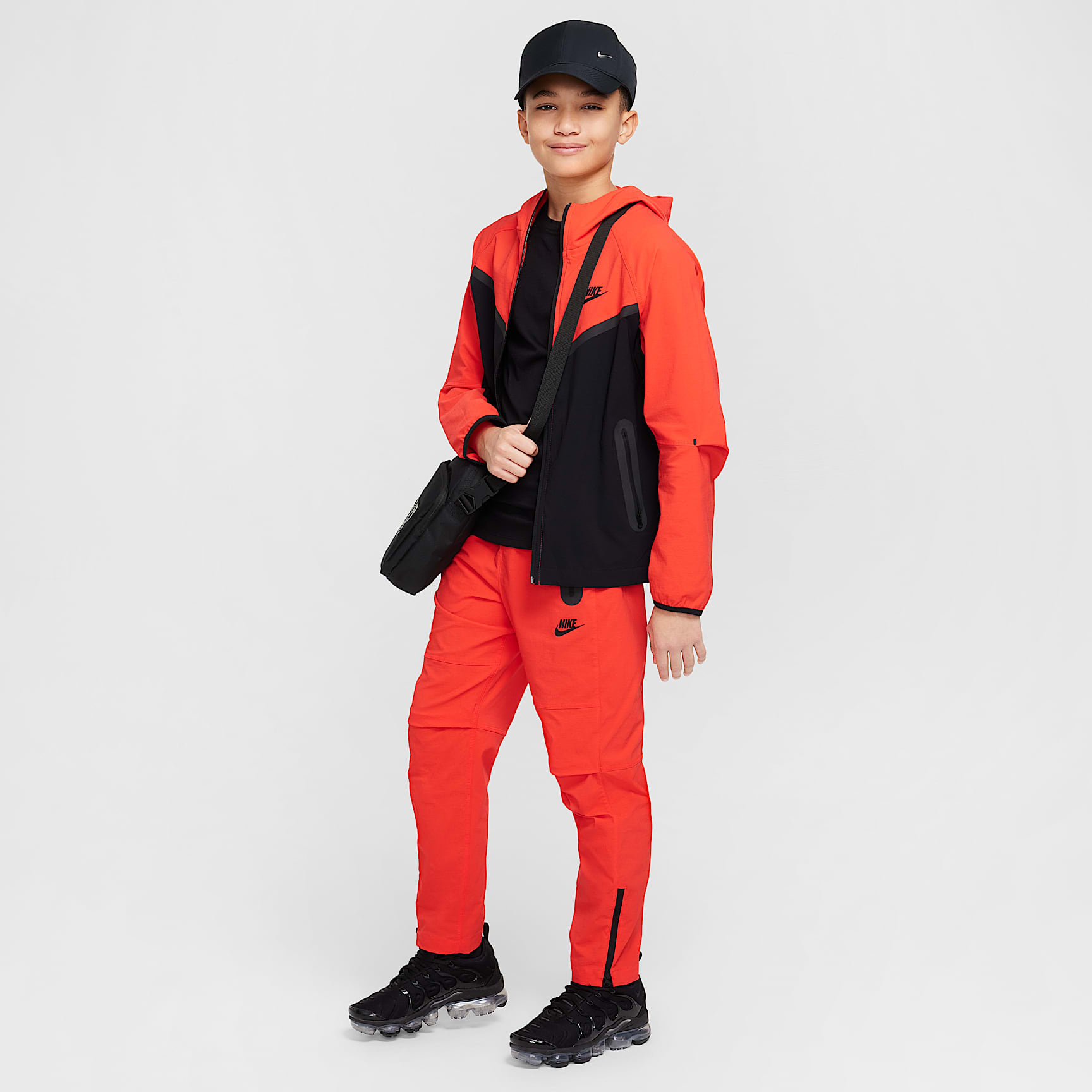 Nike Tech Big Kids' (Boys') Woven Pants