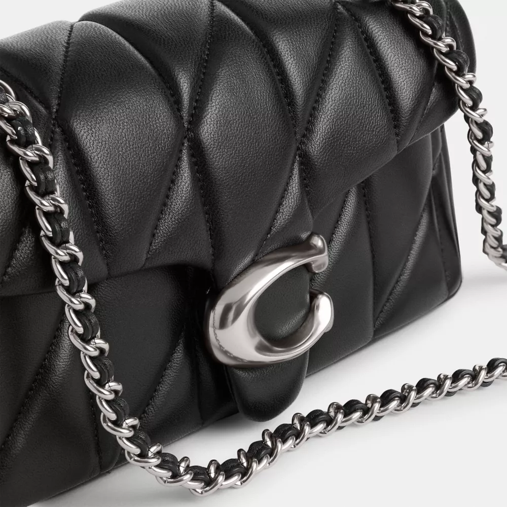Сумка COACH Tabby Shoulder Bag 20 With Pillow Quilting