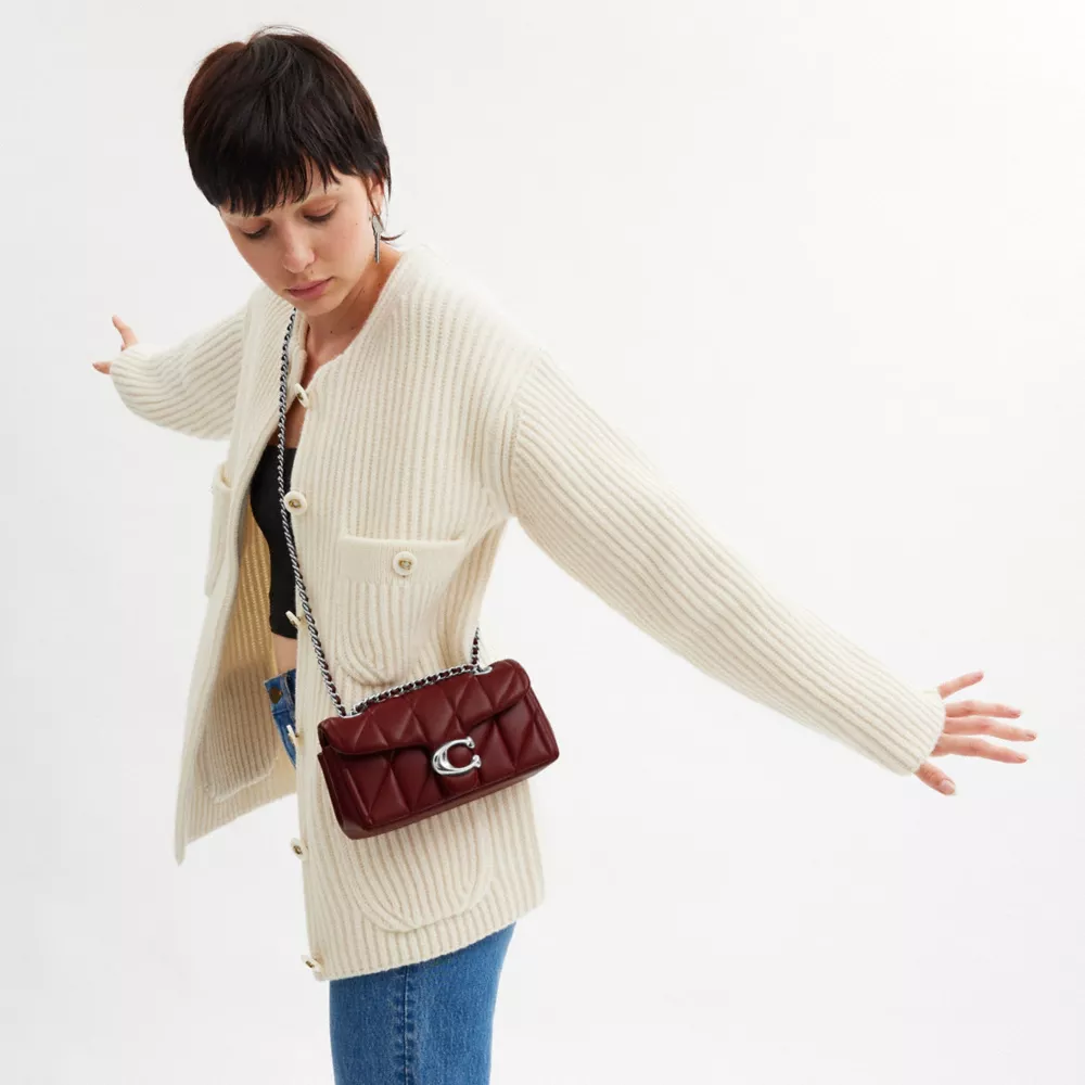 Сумка COACH Tabby Shoulder Bag 20 With Pillow Quilting