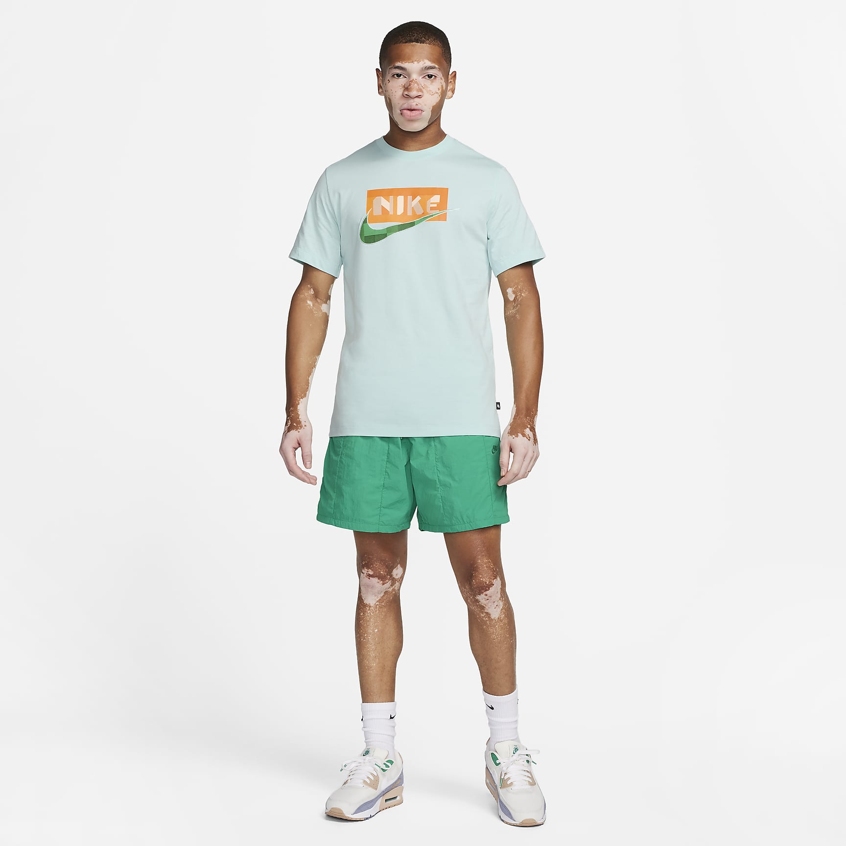 Nike Sportswear Men's T-Shirt