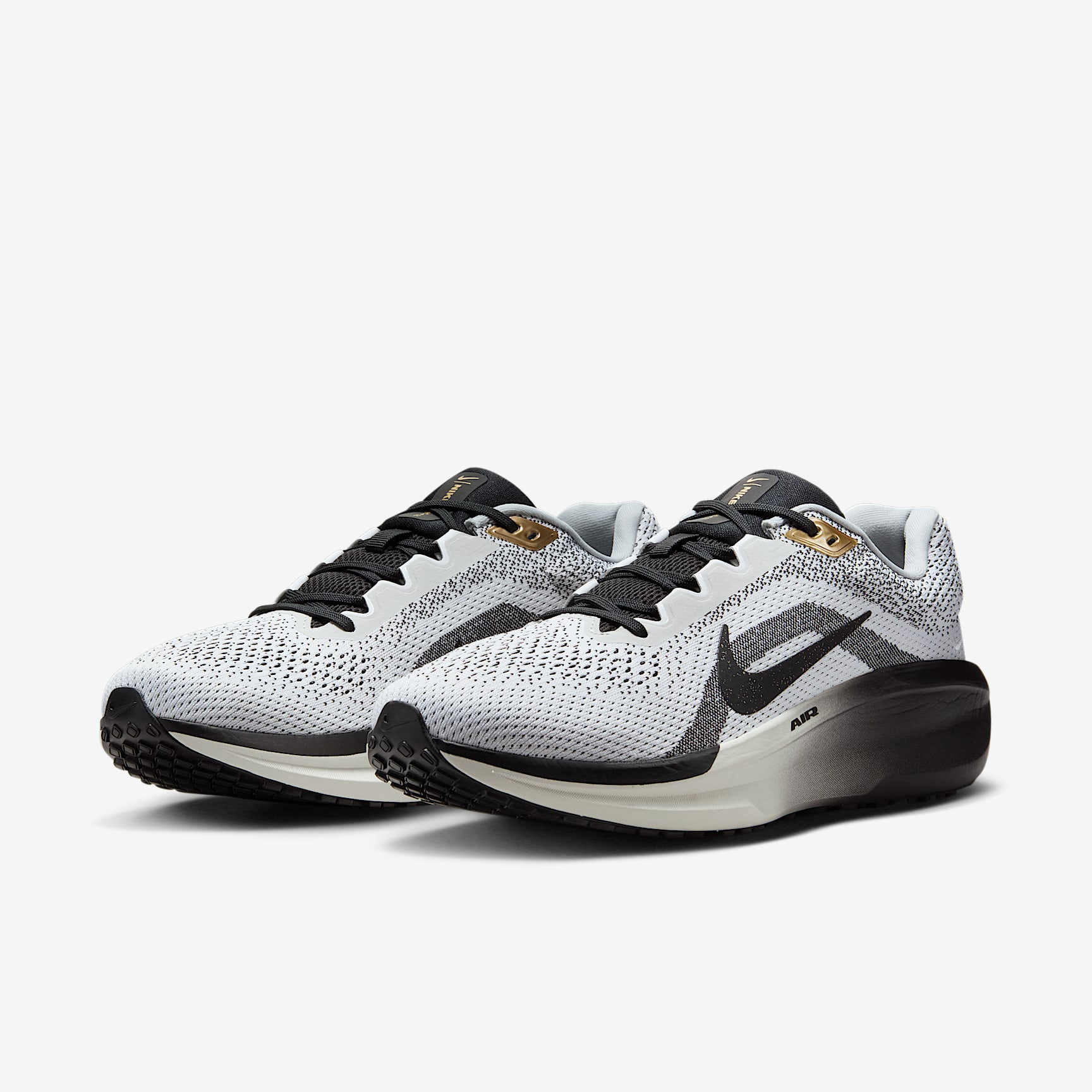 Nike Winflo 11 SE Men's Road Running Shoes