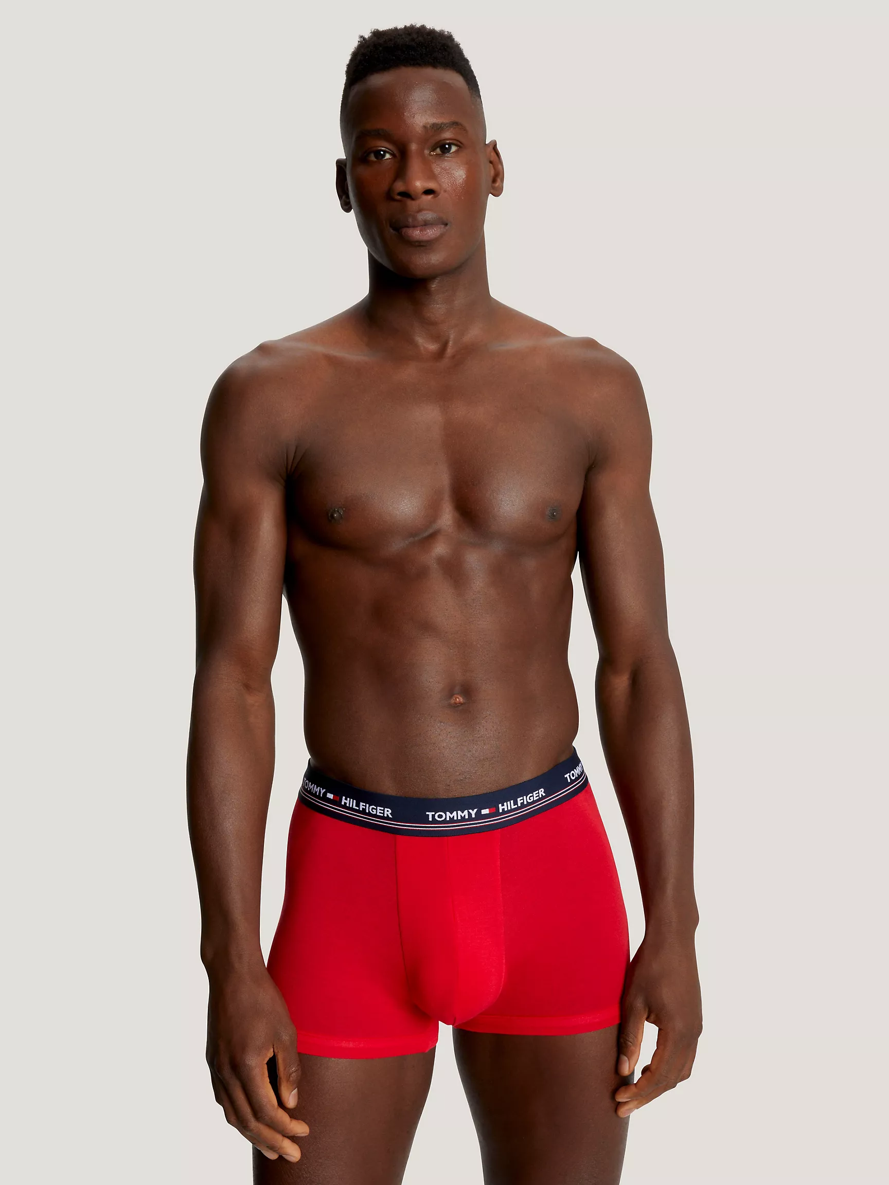 Мужское нижнее белье Tommy Hilfiger, Укороченные трусы-боксеры из эластичного модала (набор 3 шт.)