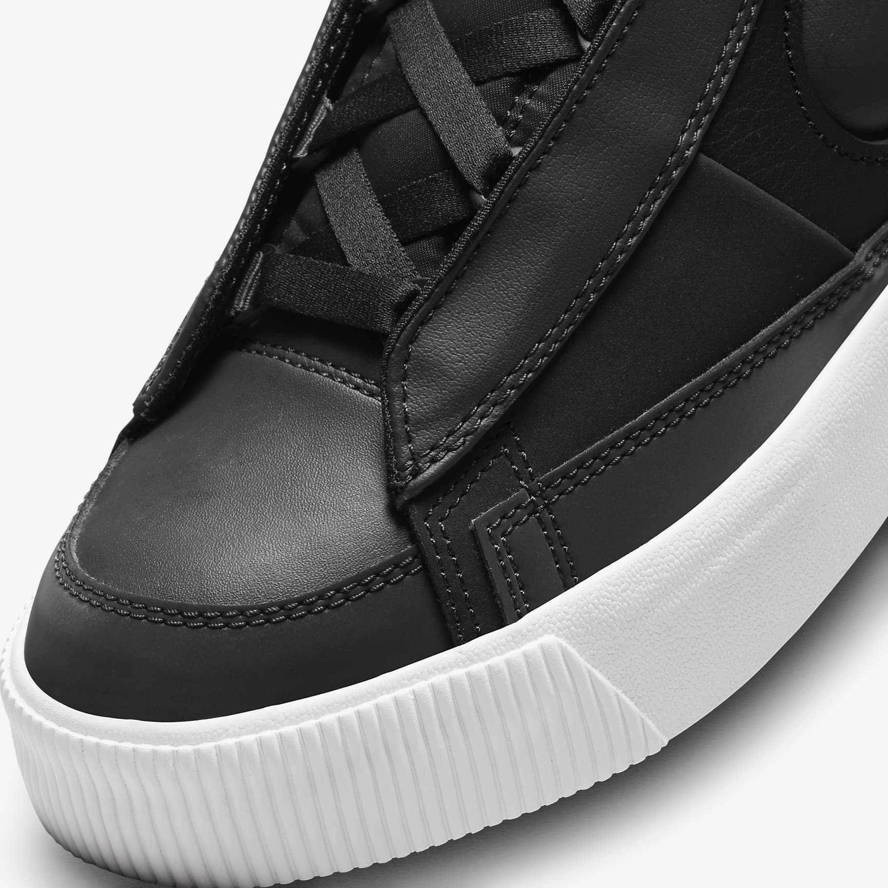 Nike Blazer Mid Victory Women's Shoes