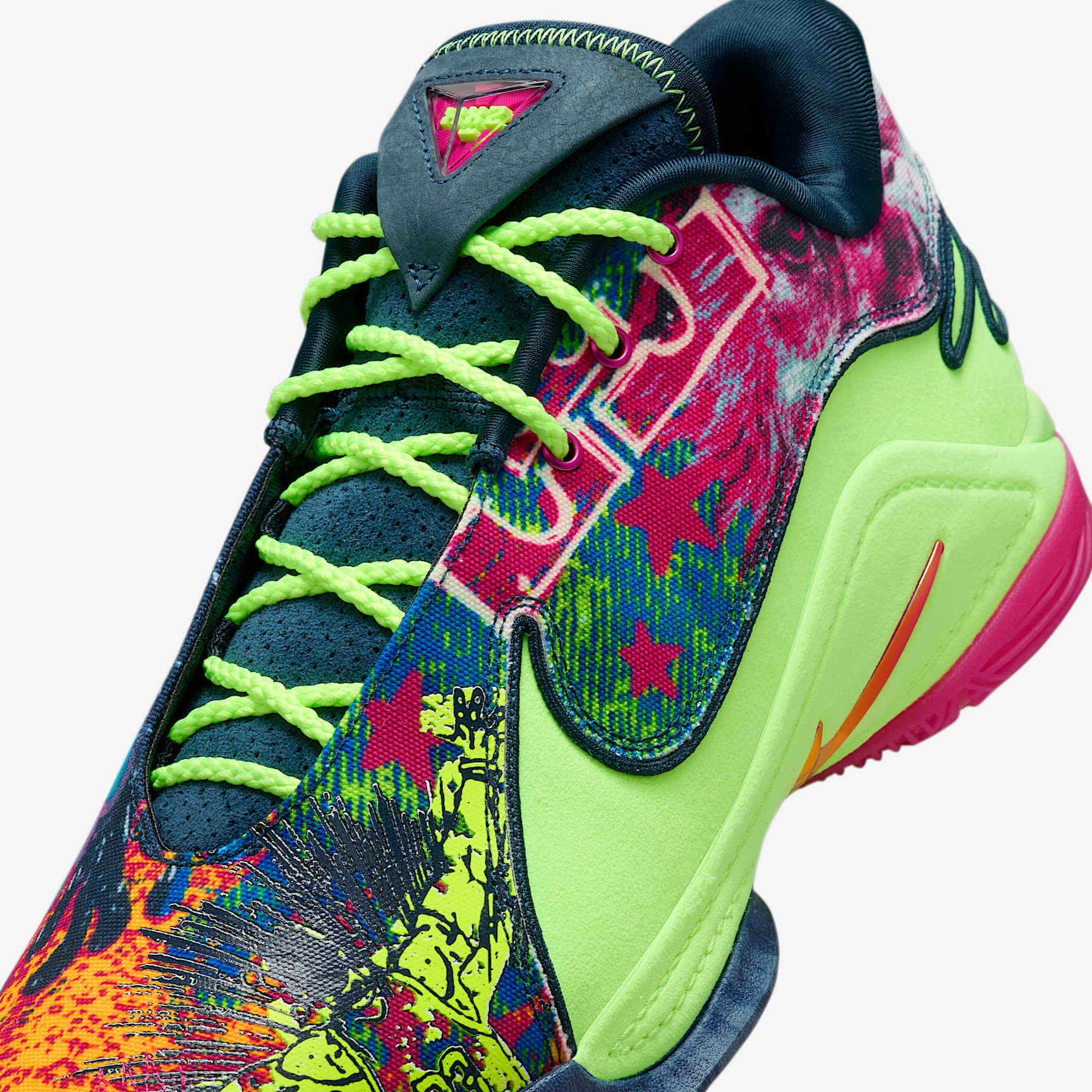 LeBron XXII Basketball Shoes