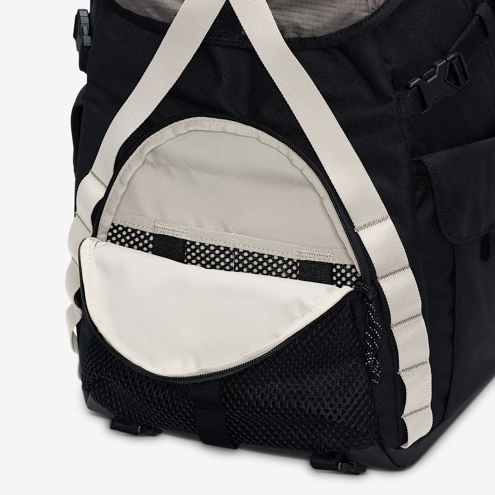 Nike ACG "DAYMAX" Backpack (25L)