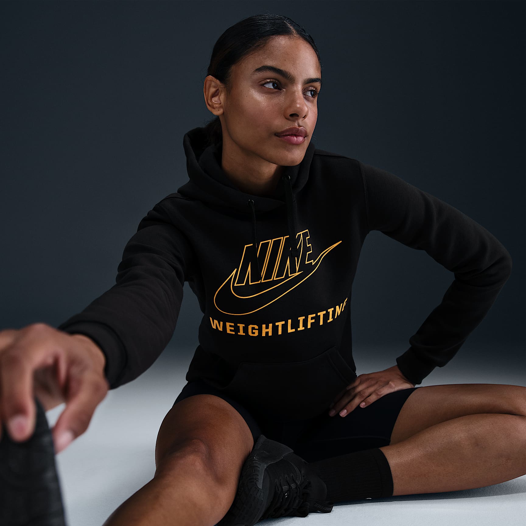 Nike Women's Weightlifting Pullover Hoodie