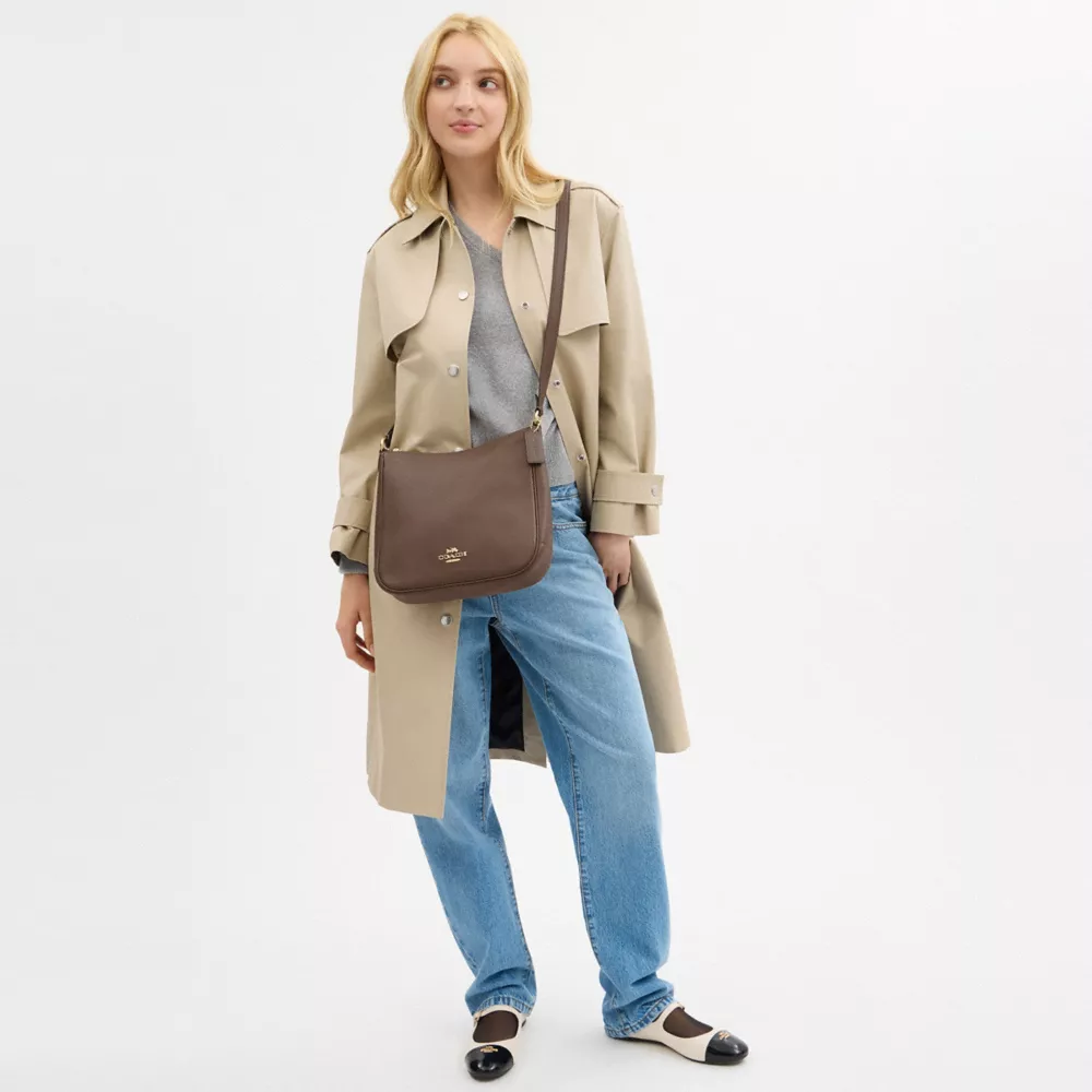 Сумка COACH Ellie File Bag