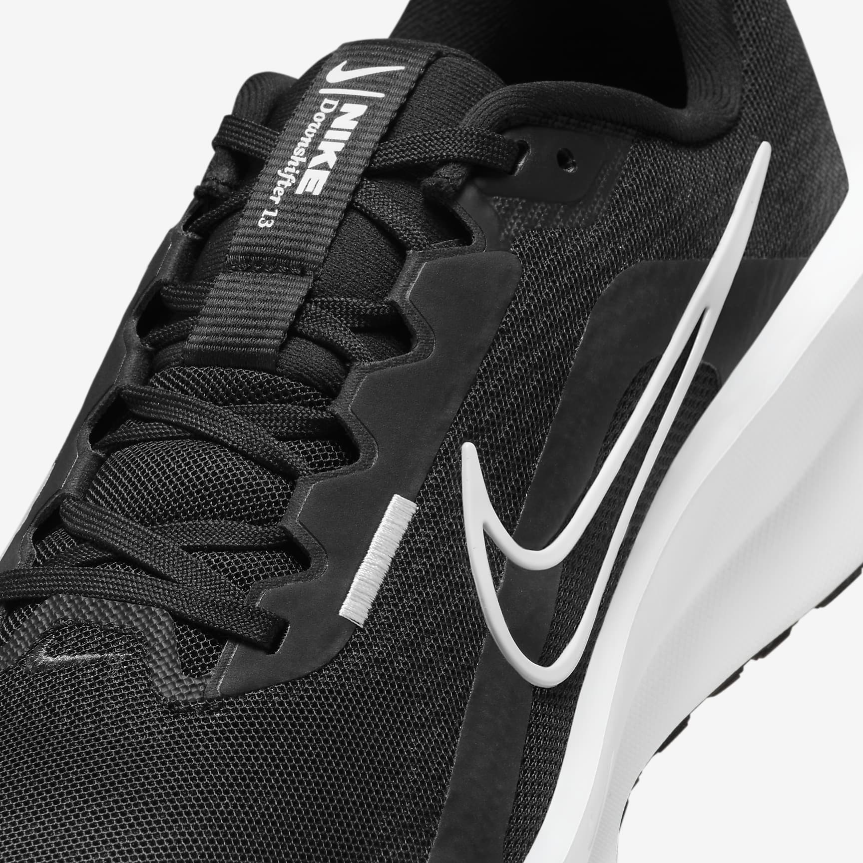 Nike Downshifter 13 Men's Road Running Shoes