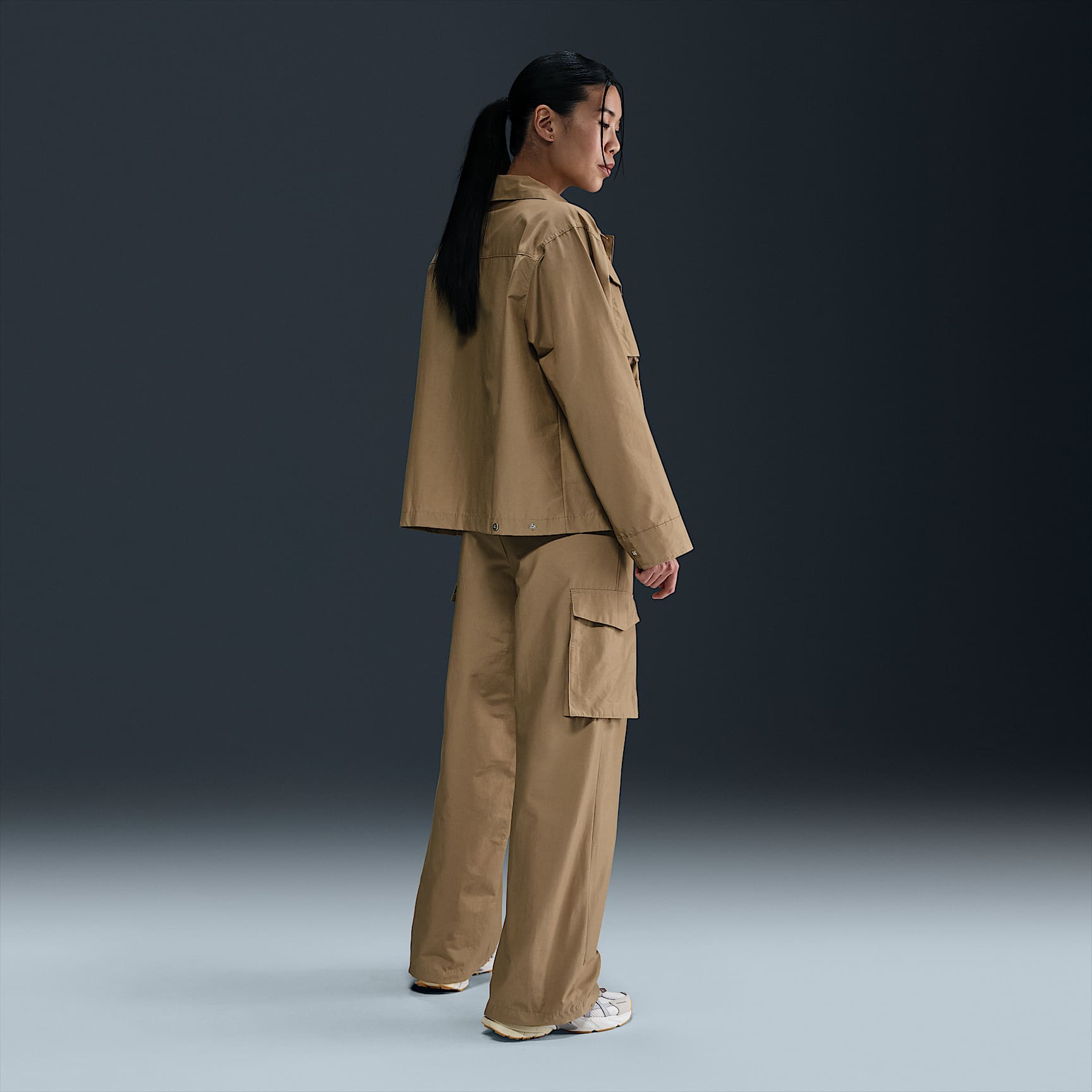 Nike Sportswear Everything Wovens Women's Mid-Rise Cargo Pants