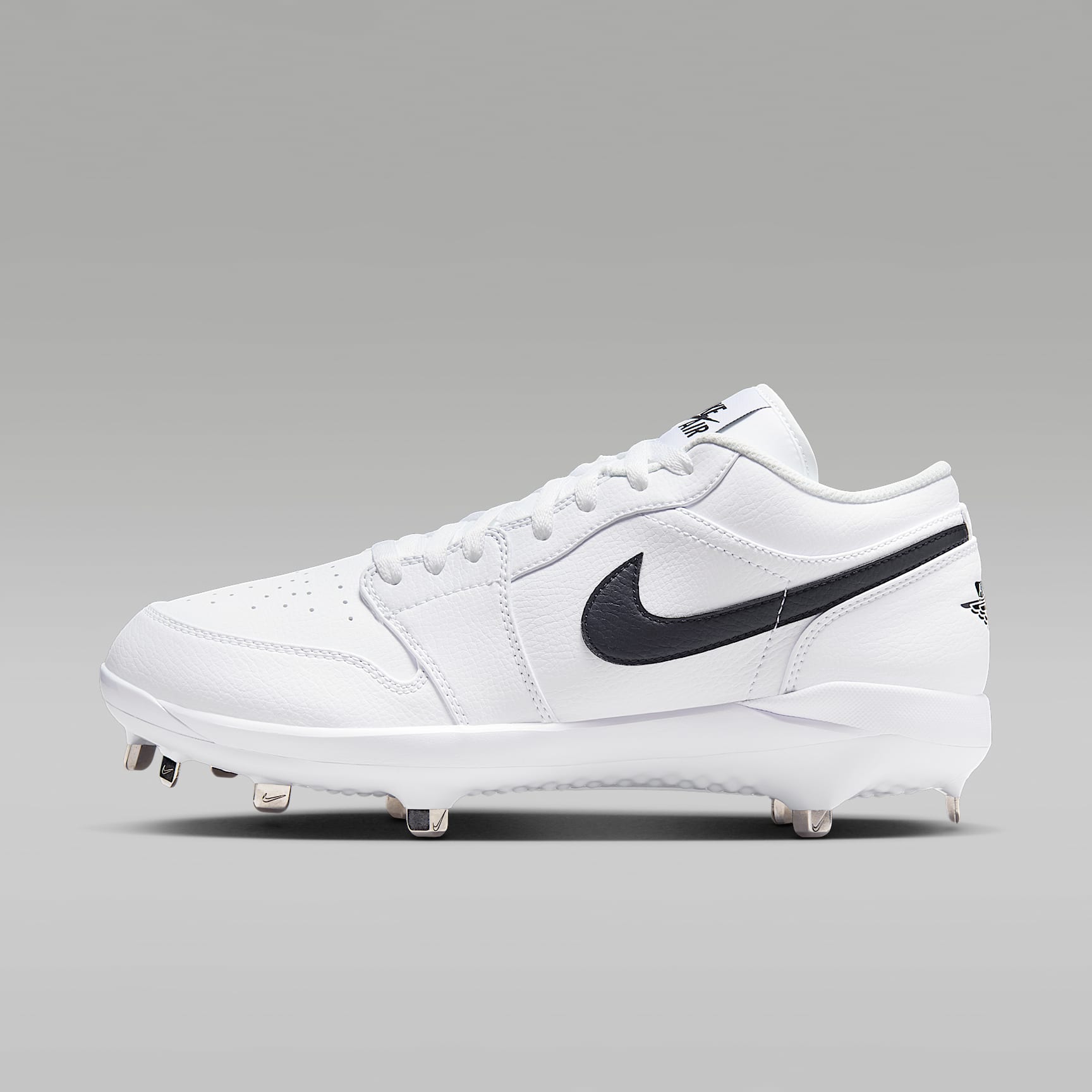 Jordan 1 Retro Low Metal Baseball Cleats