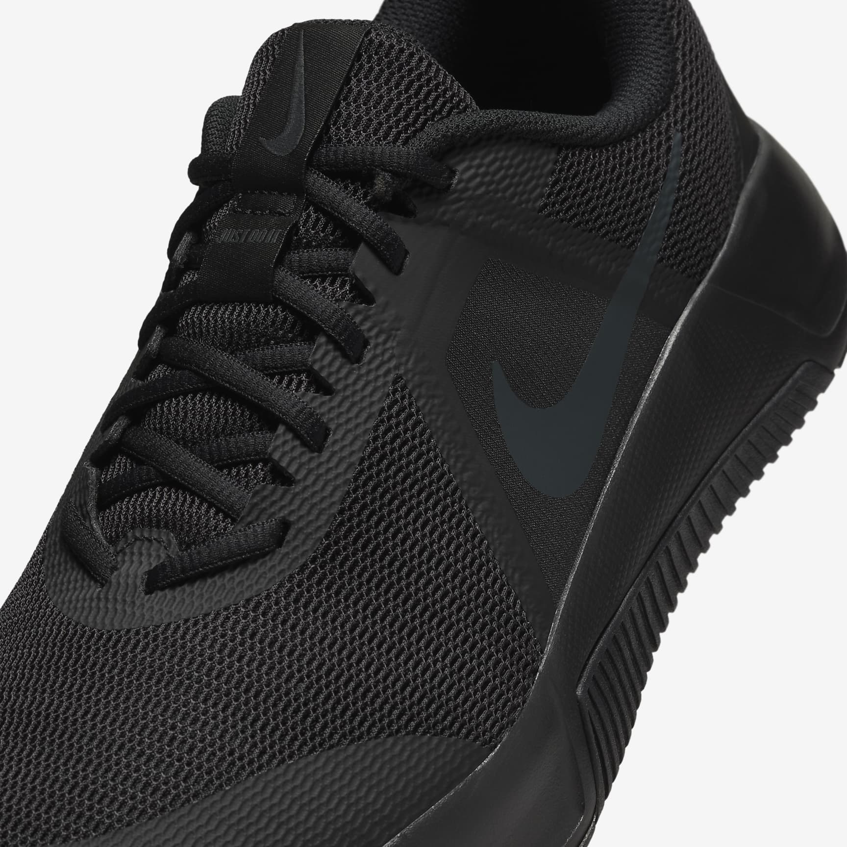 Nike MC Trainer 3 Men's Workout Shoes