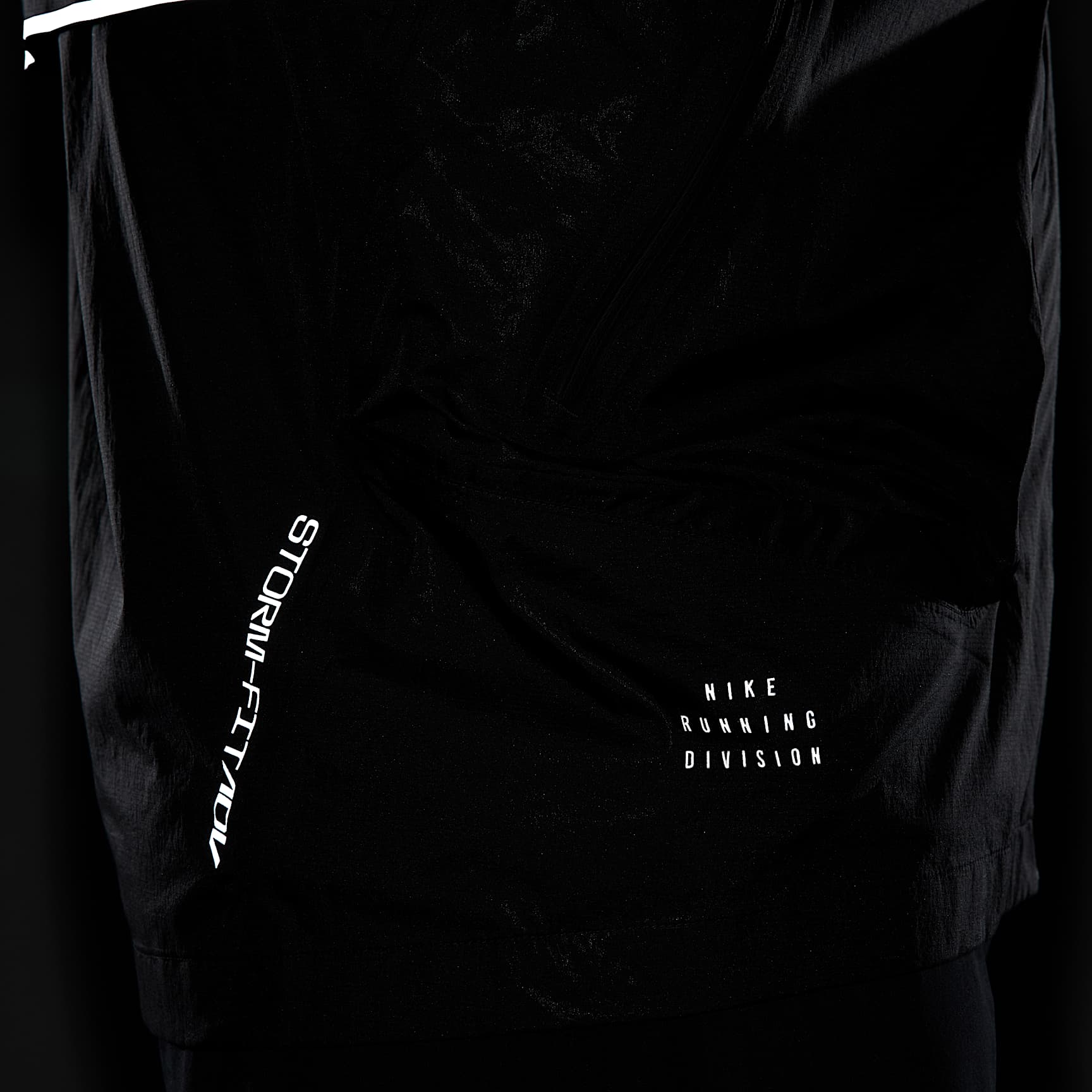 Nike Running Division Men's Storm-FIT ADV Running Jacket