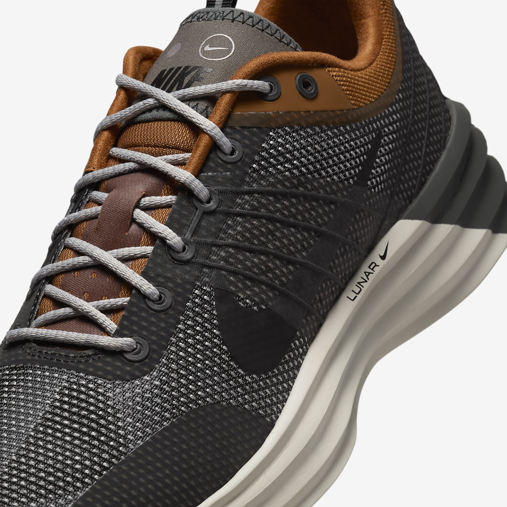 Nike Lunar Roam SE Men's Shoes