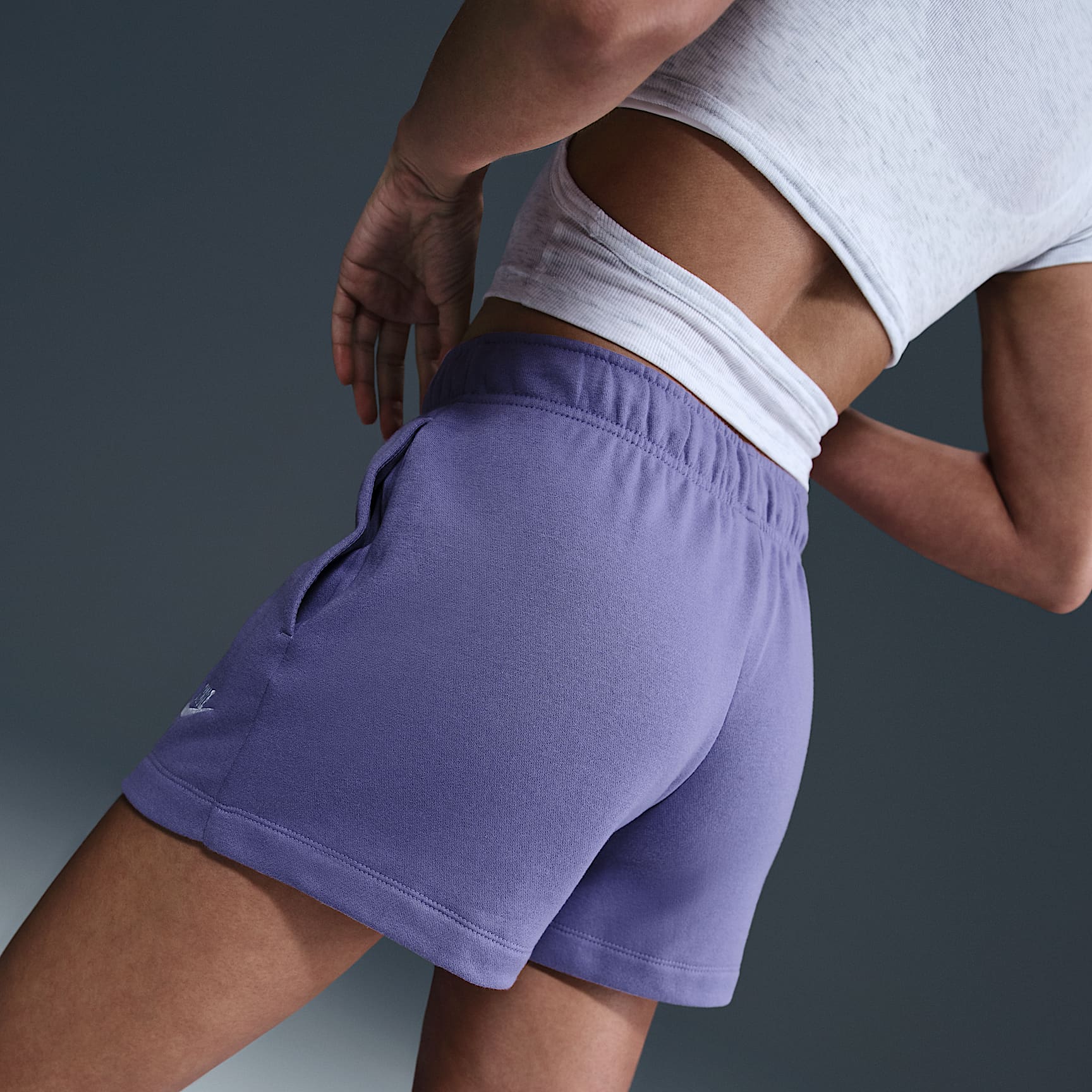 Nike Sportswear Club Fleece Women's Mid-Rise Shorts